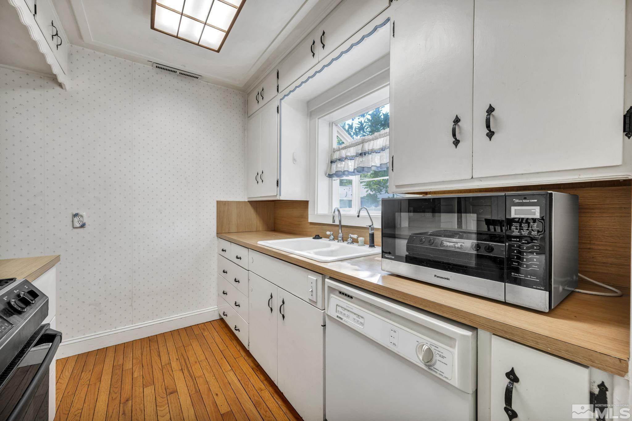 412 W Fifth Street