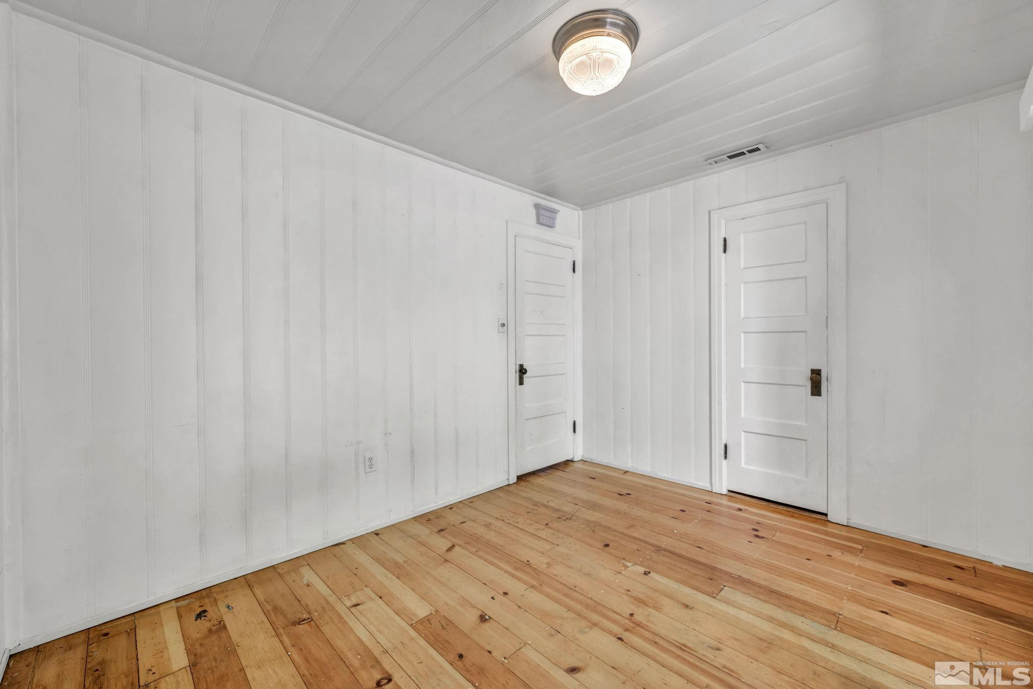 412 W Fifth Street