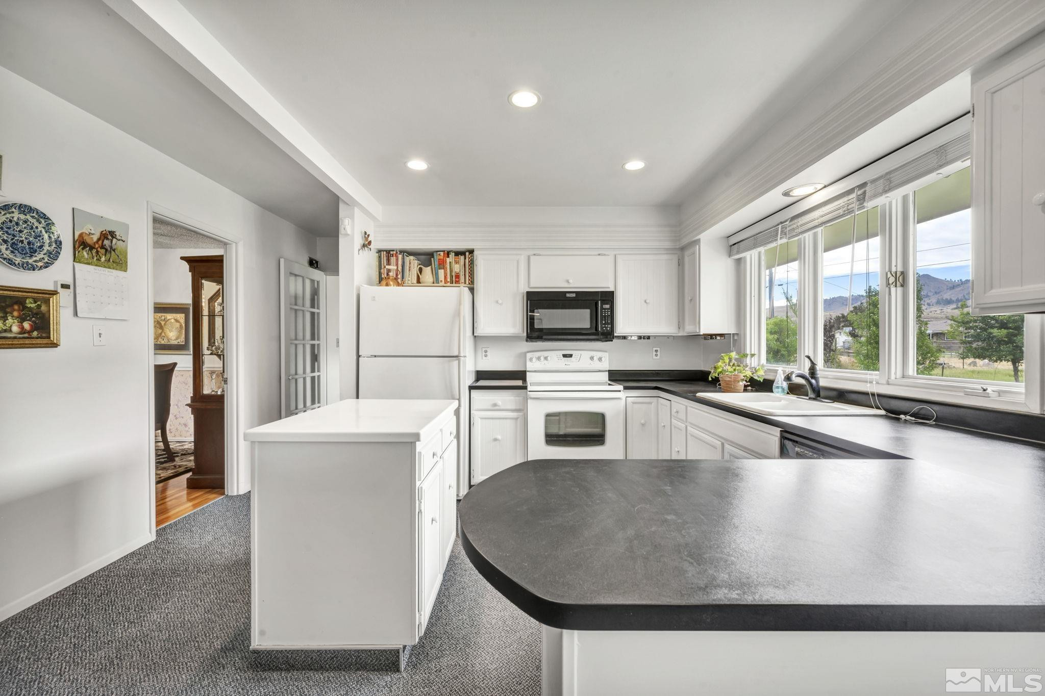 2255 Blue Heron Circle