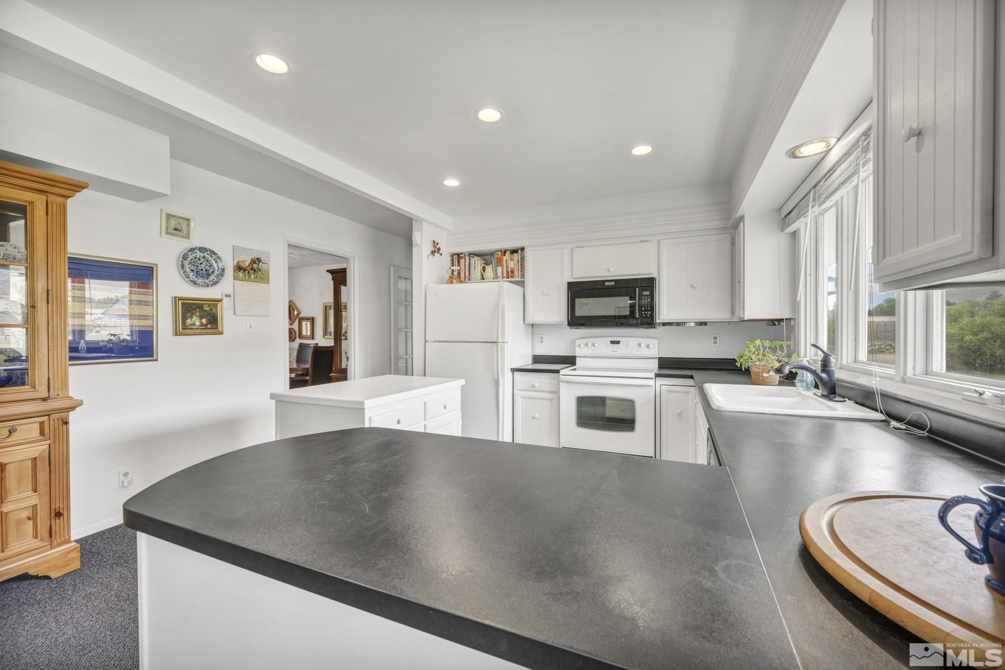 2255 Blue Heron Circle