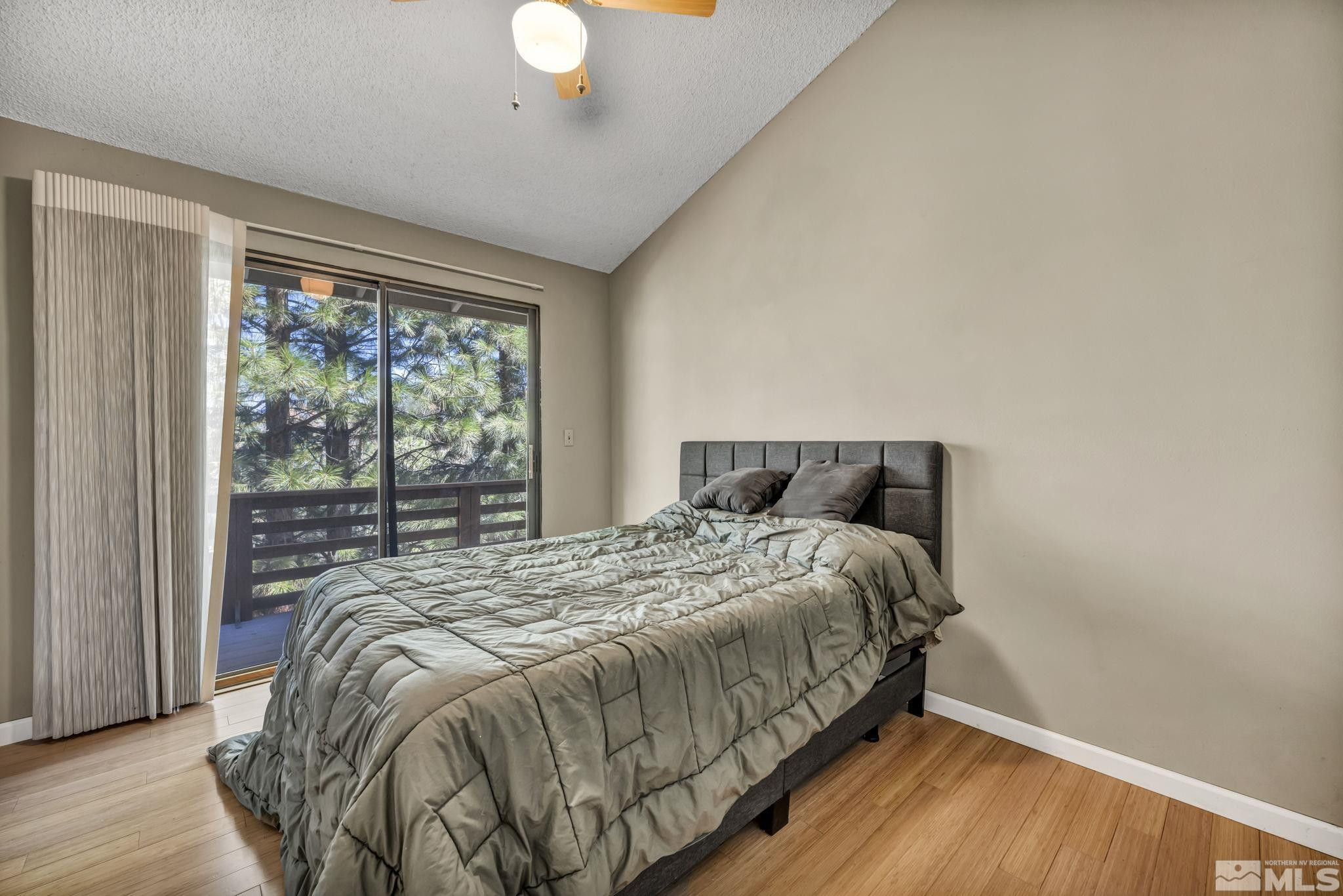4000 Lakeview Road