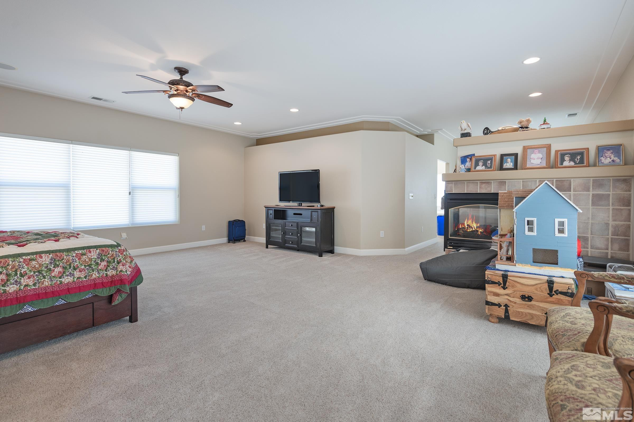 2844 Pinewood Place