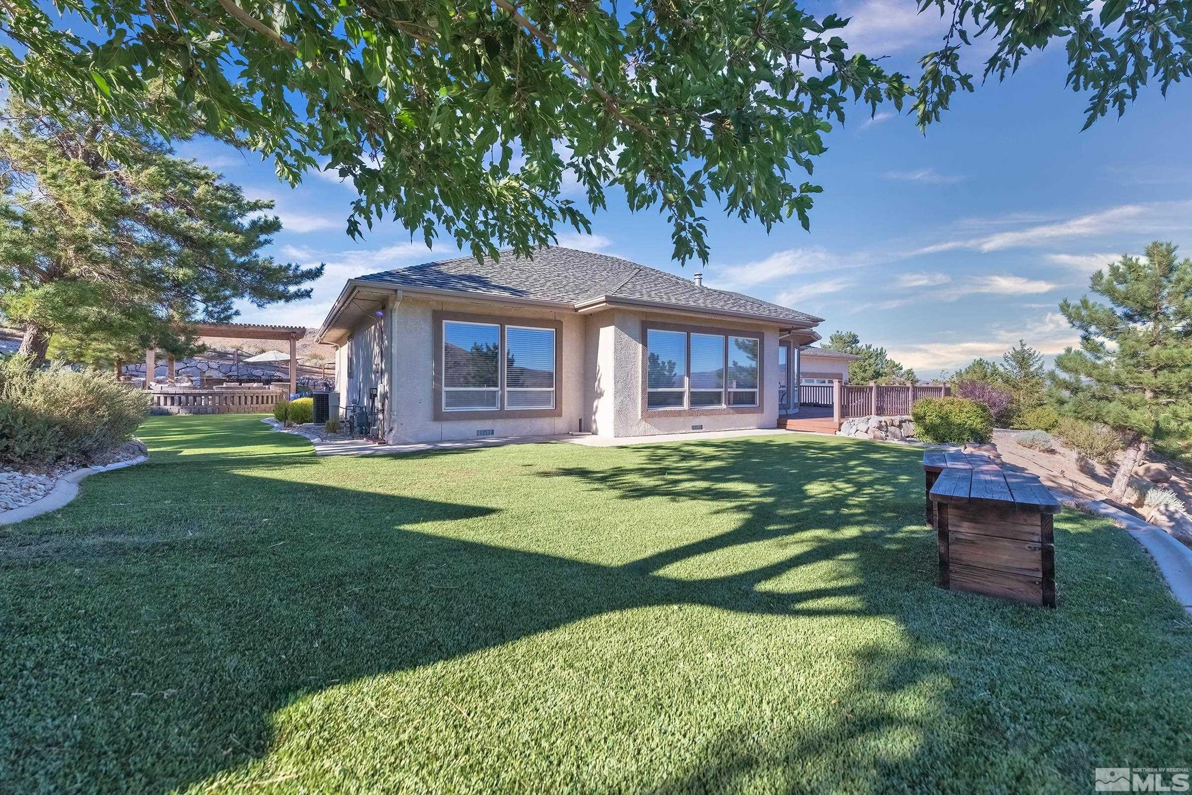 2844 Pinewood Place