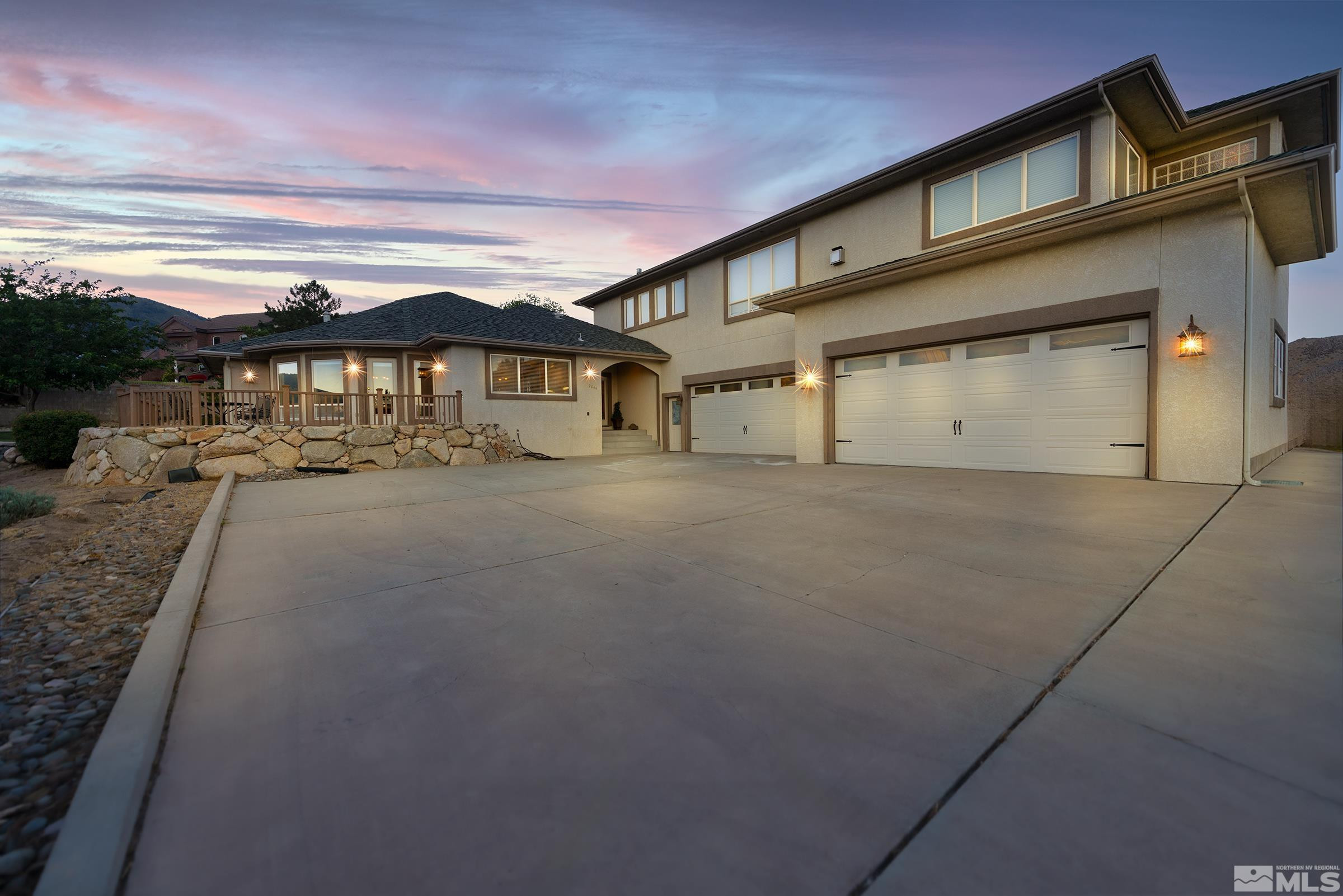 2844 Pinewood Place