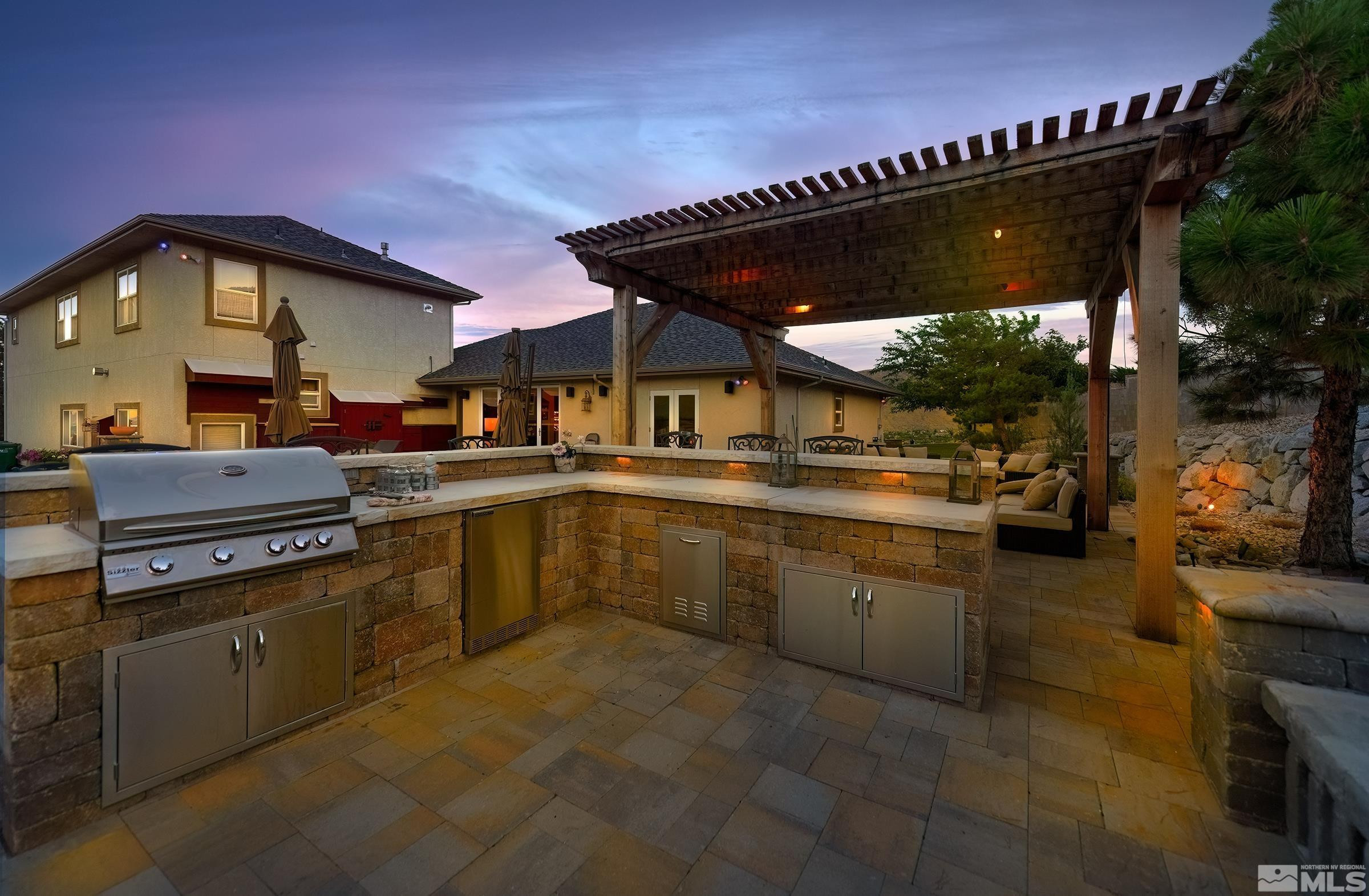 2844 Pinewood Place
