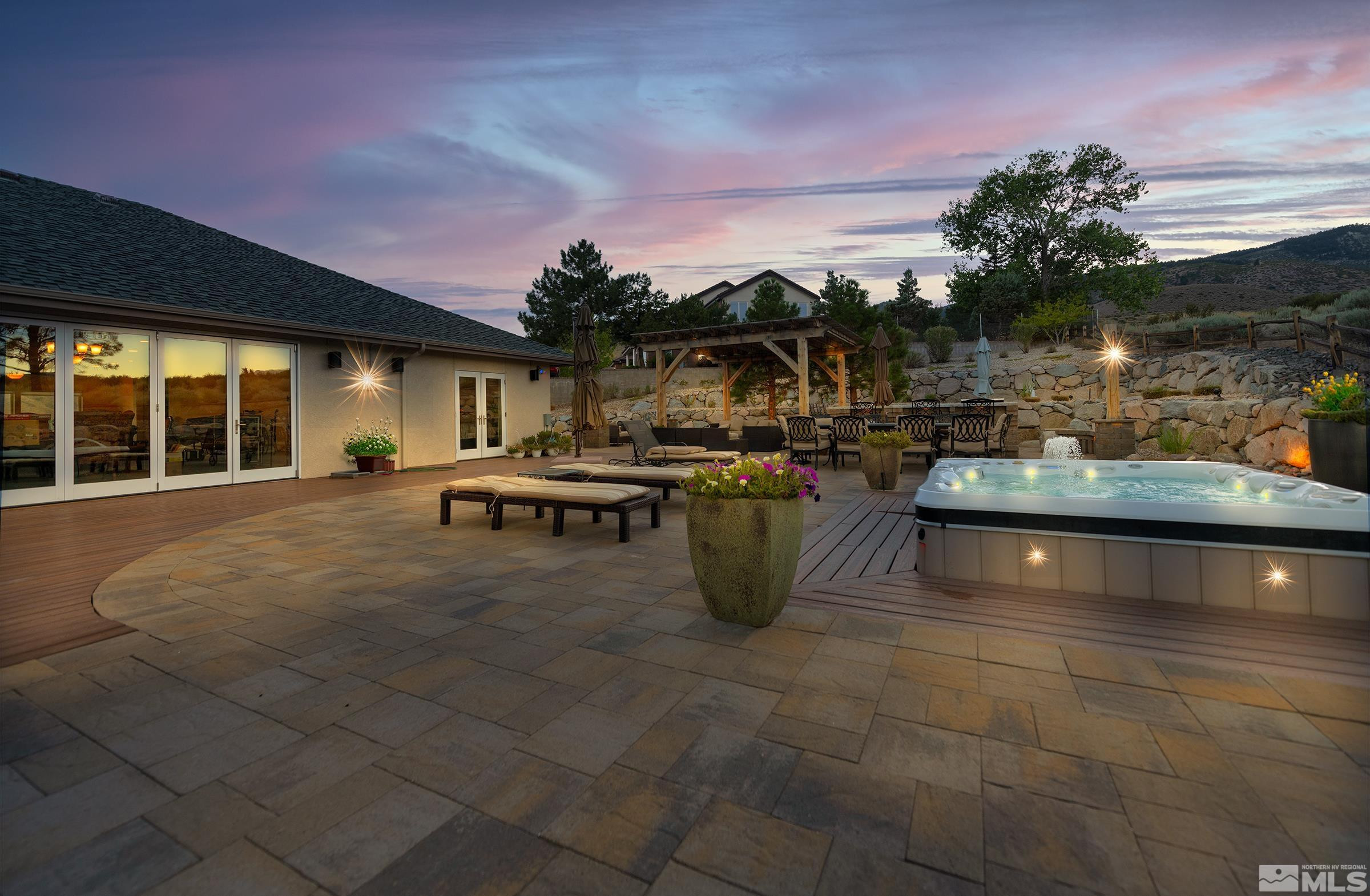 2844 Pinewood Place
