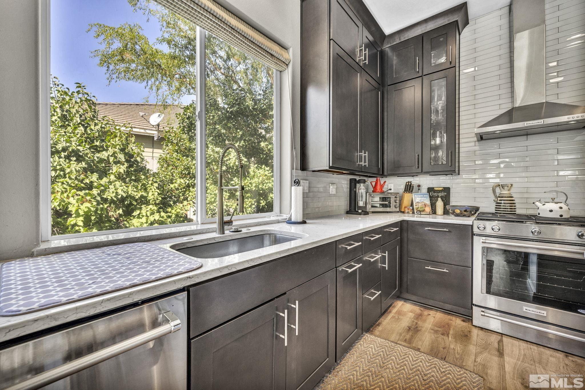 2209 St George Way