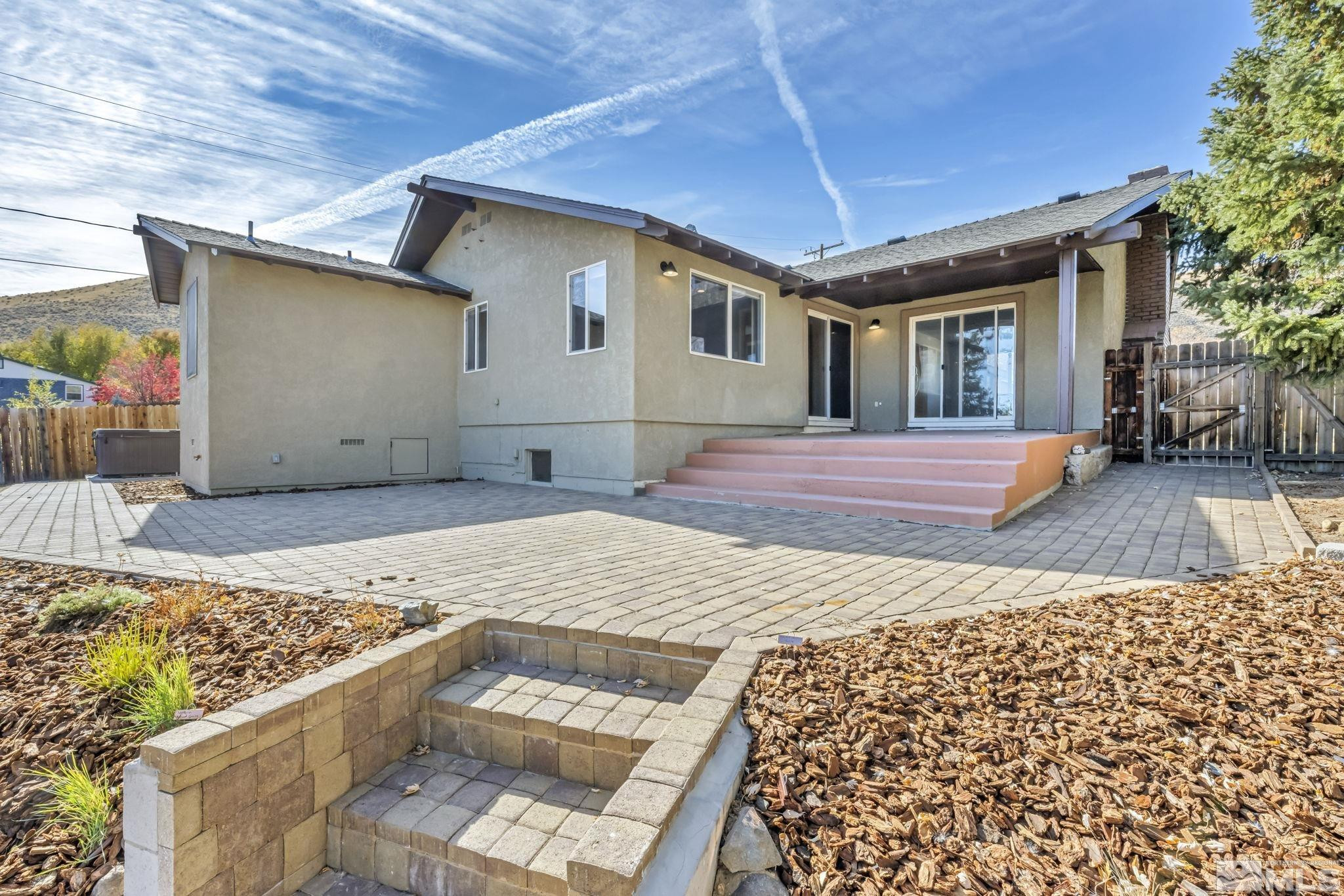 1101 Coral Way