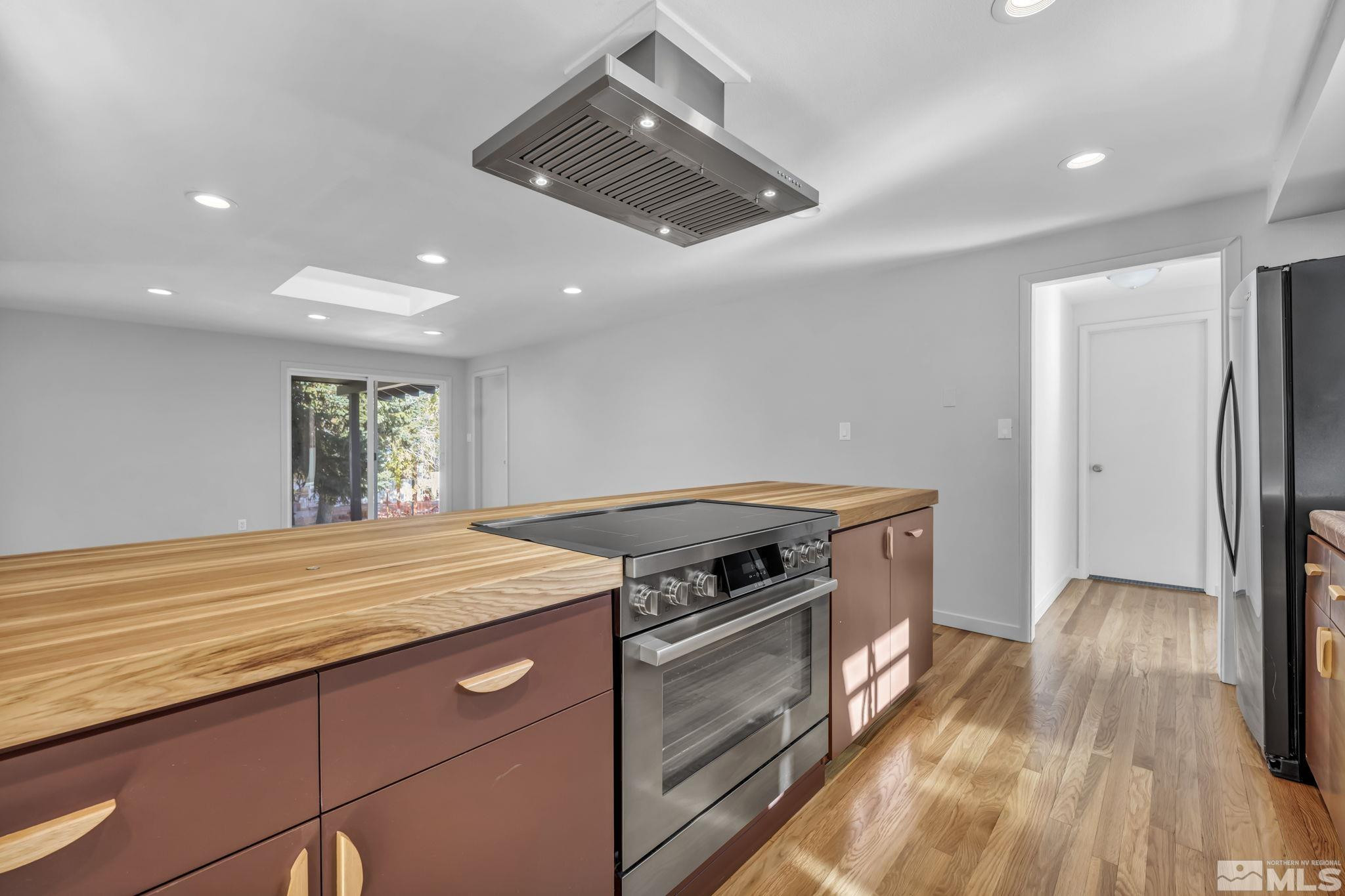 1101 Coral Way