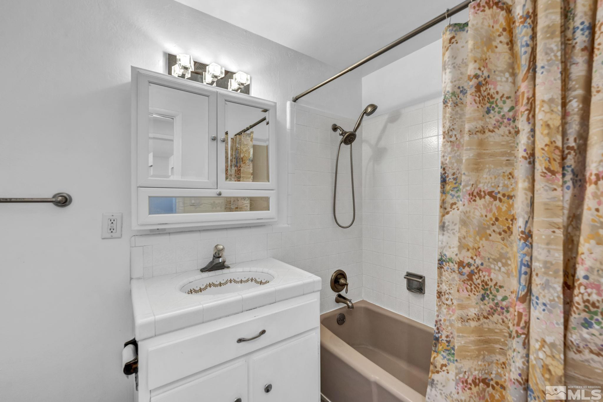 1101 Coral Way