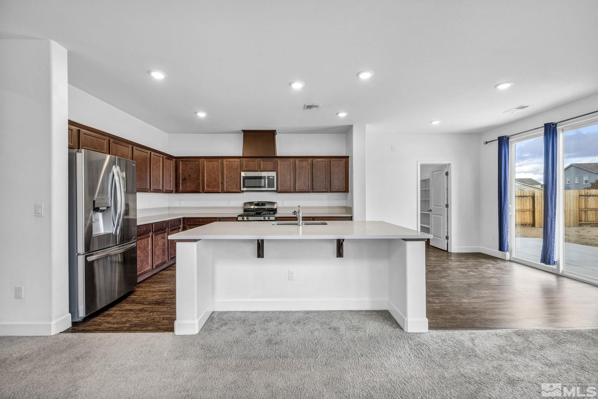 9454 Cape Drive