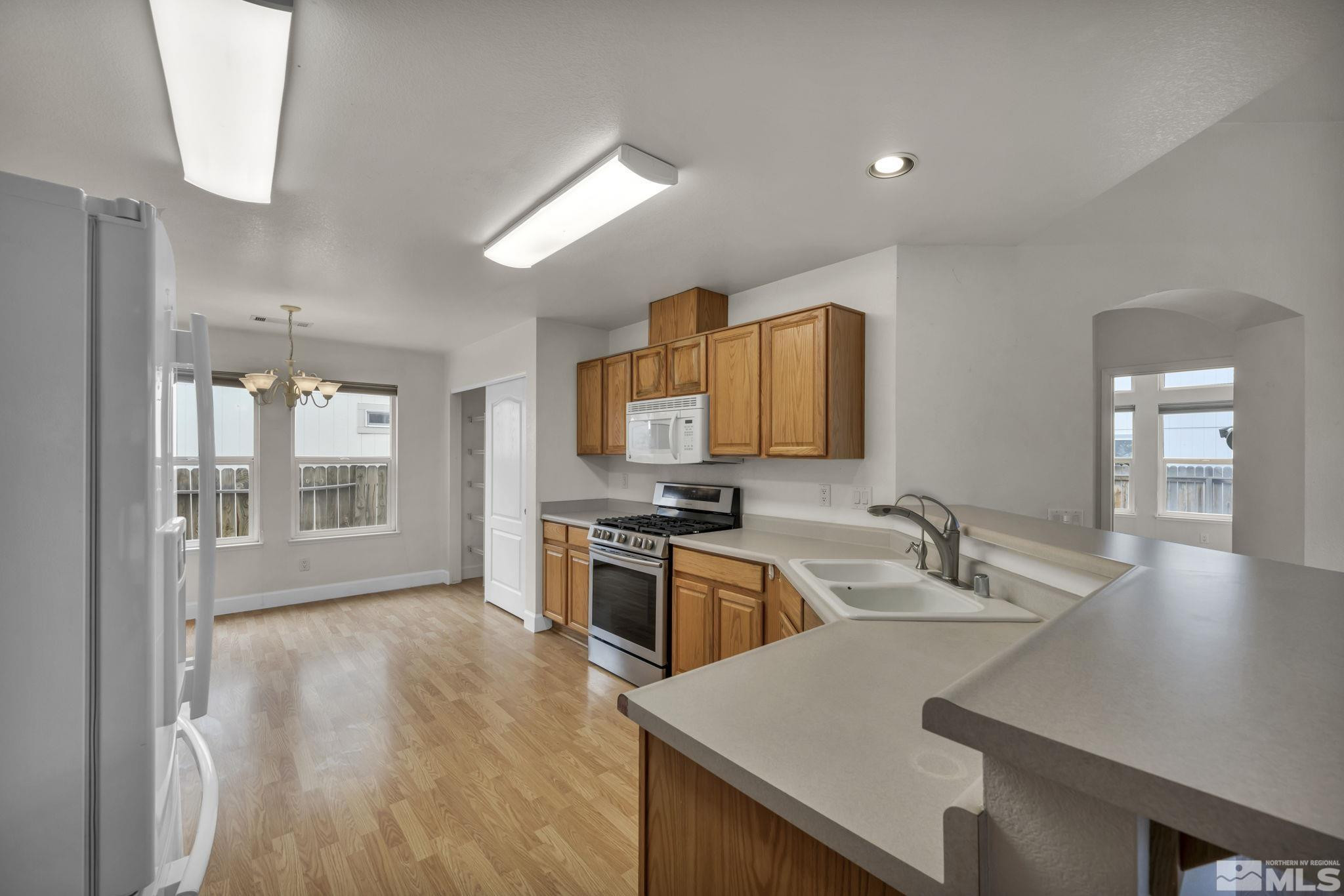 633 Westwinds Drive