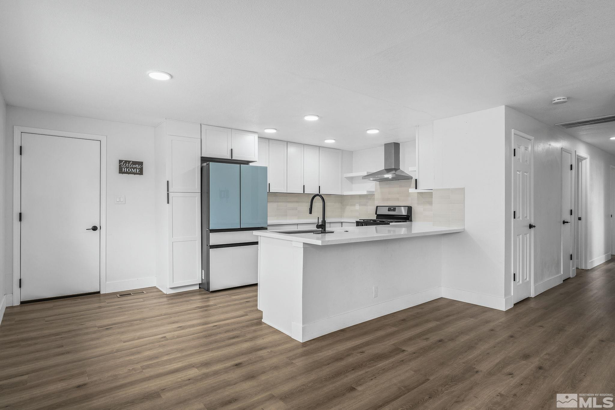 2501 Hansen Drive