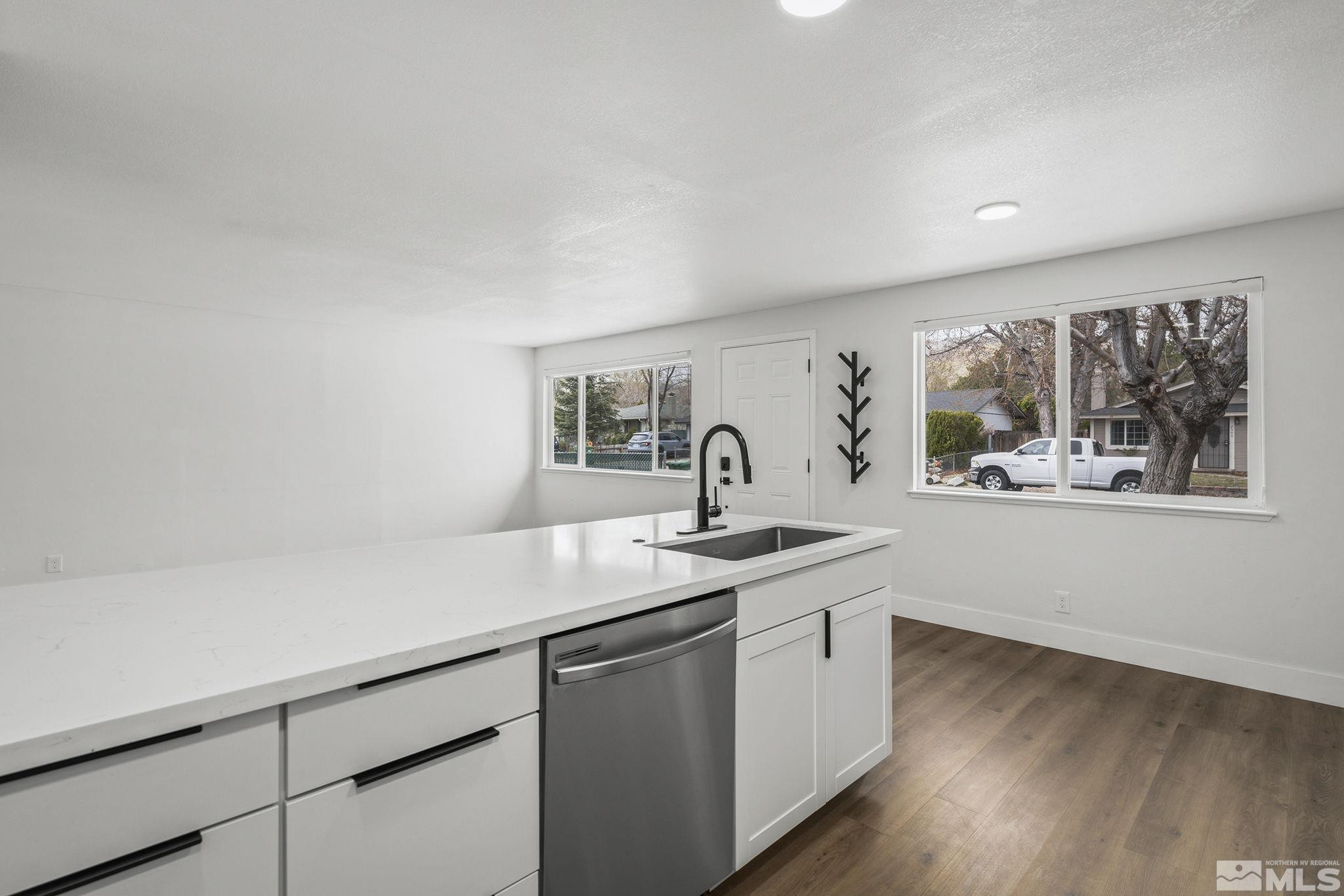 2501 Hansen Drive