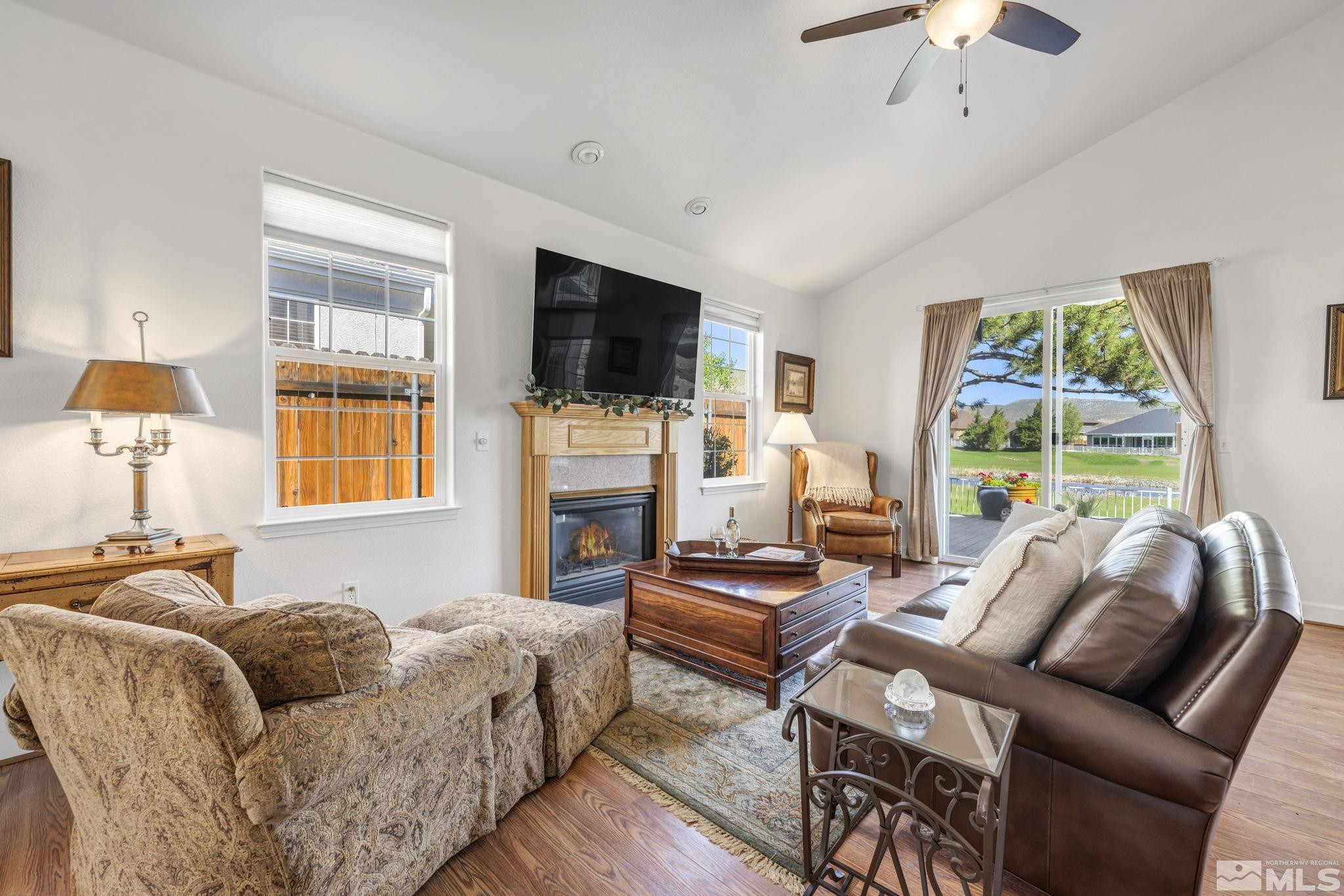 1464 Alberta Court