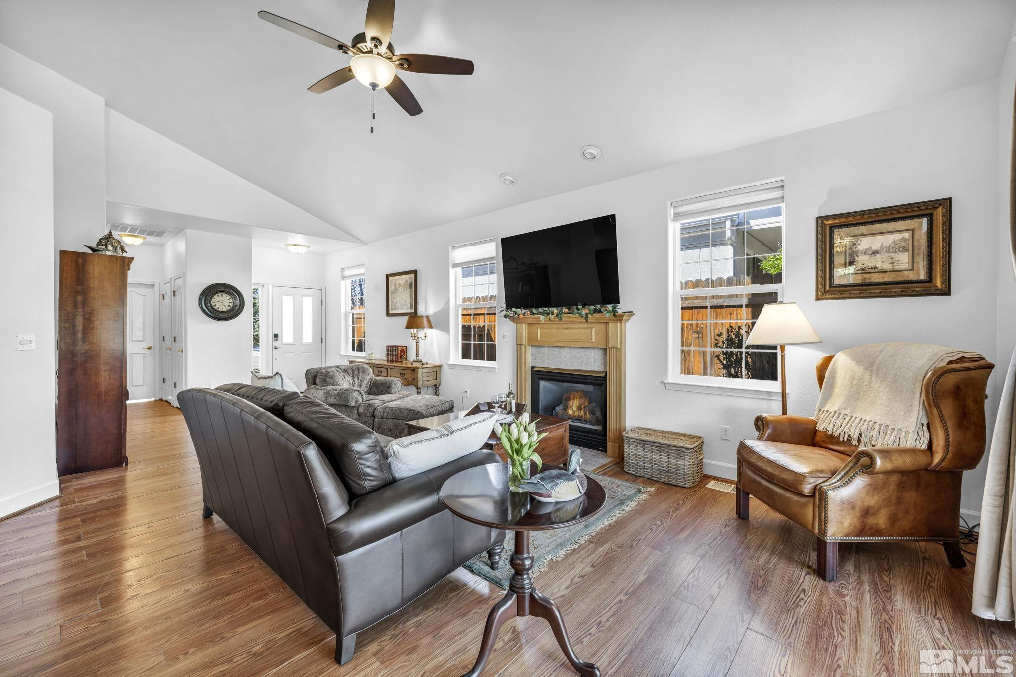 1464 Alberta Court