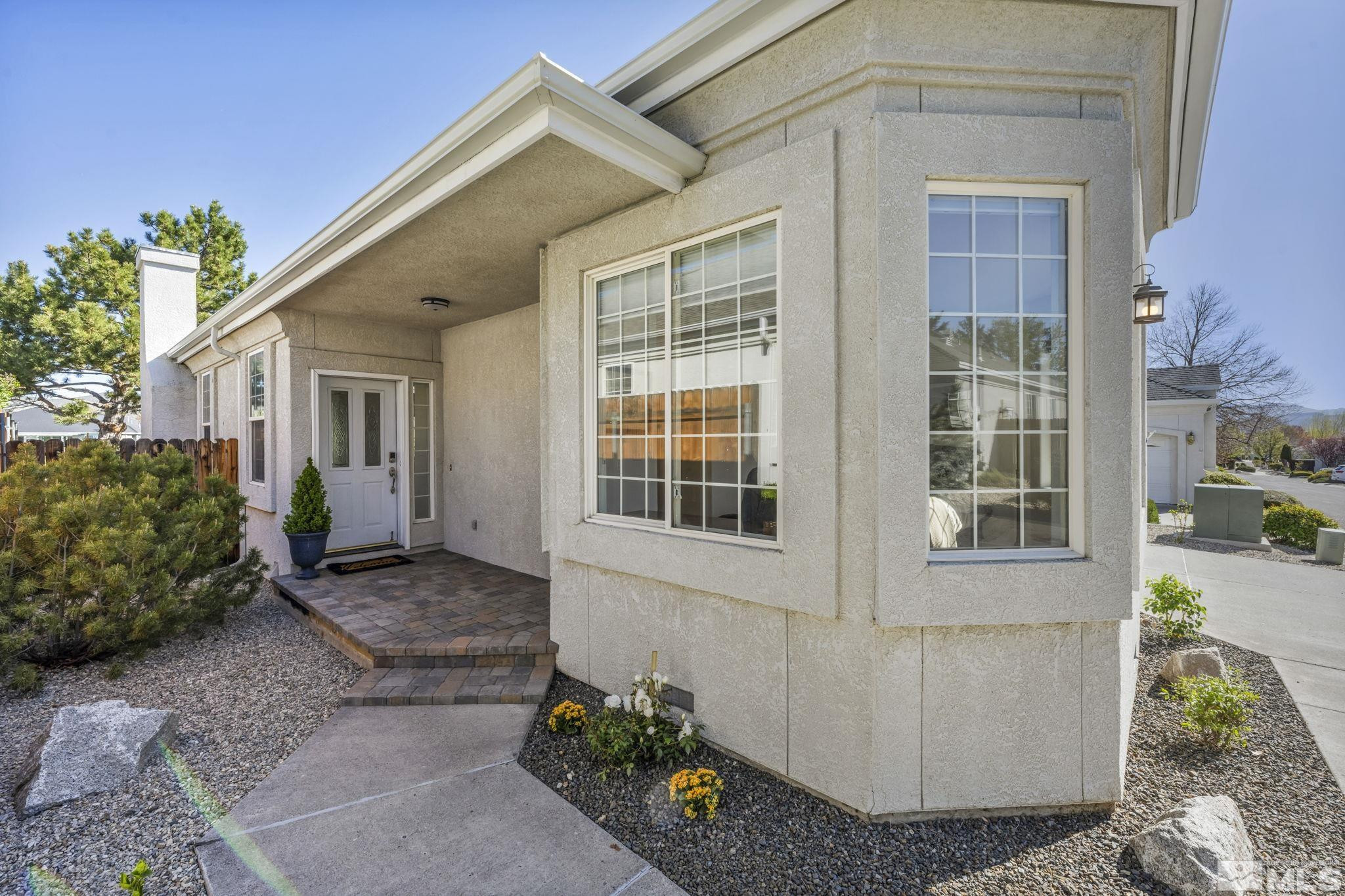 1464 Alberta Court