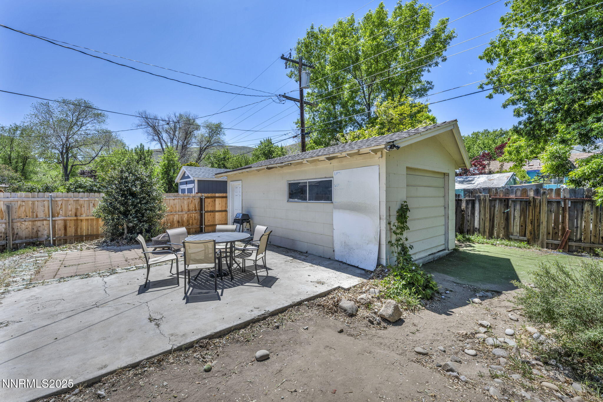 218 Albany Avenue