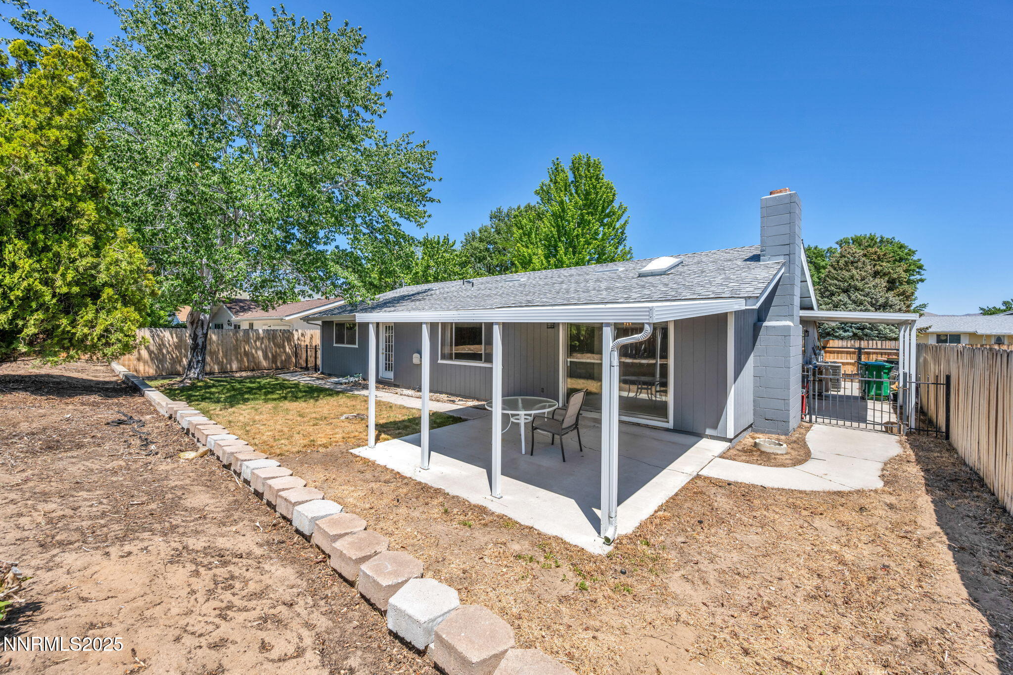 1129 Sonoma Street