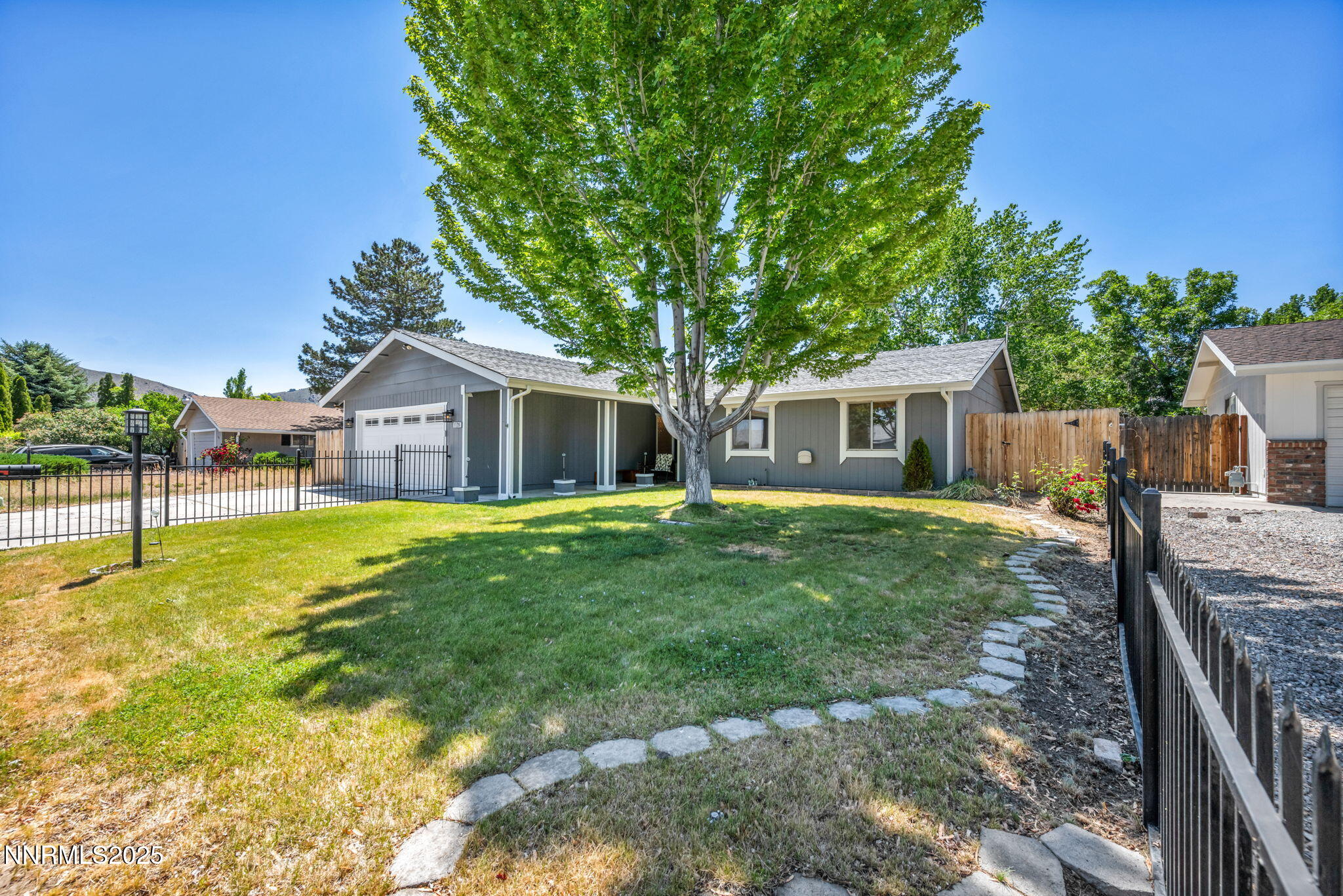 1129 Sonoma Street