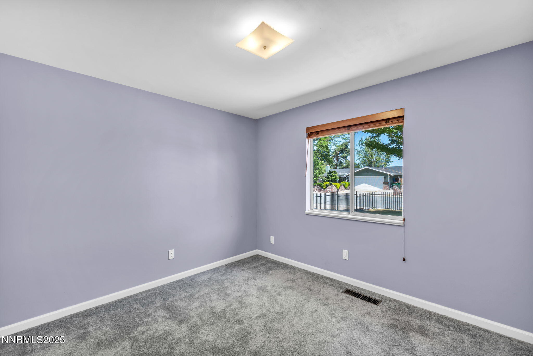 1129 Sonoma Street