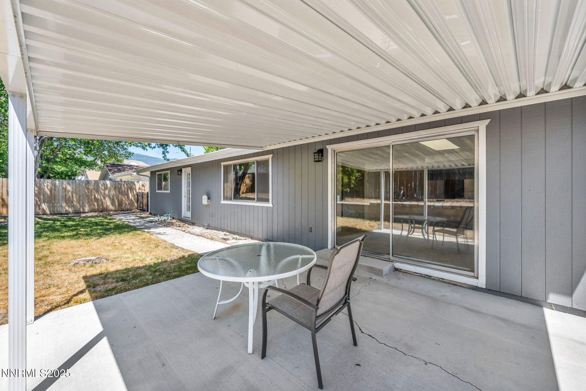 1129 Sonoma Street