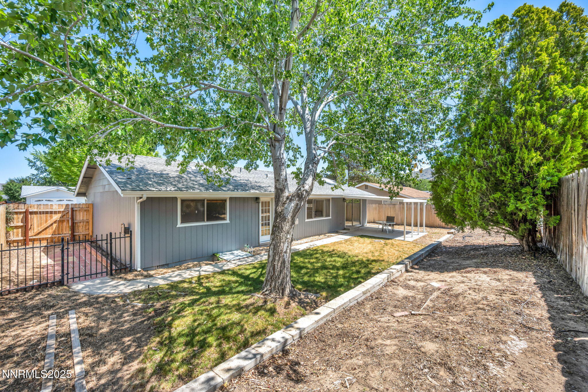 1129 Sonoma Street