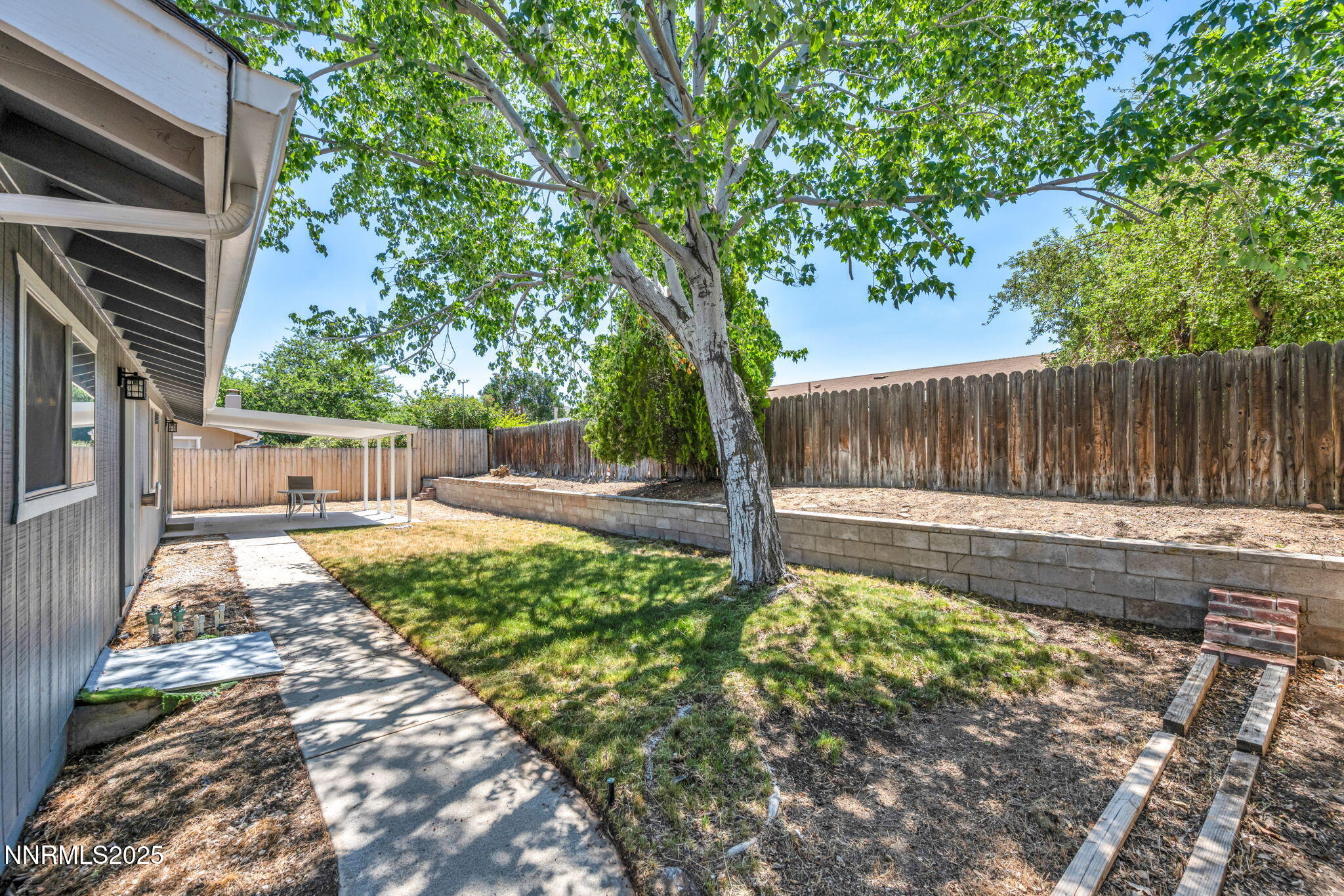 1129 Sonoma Street