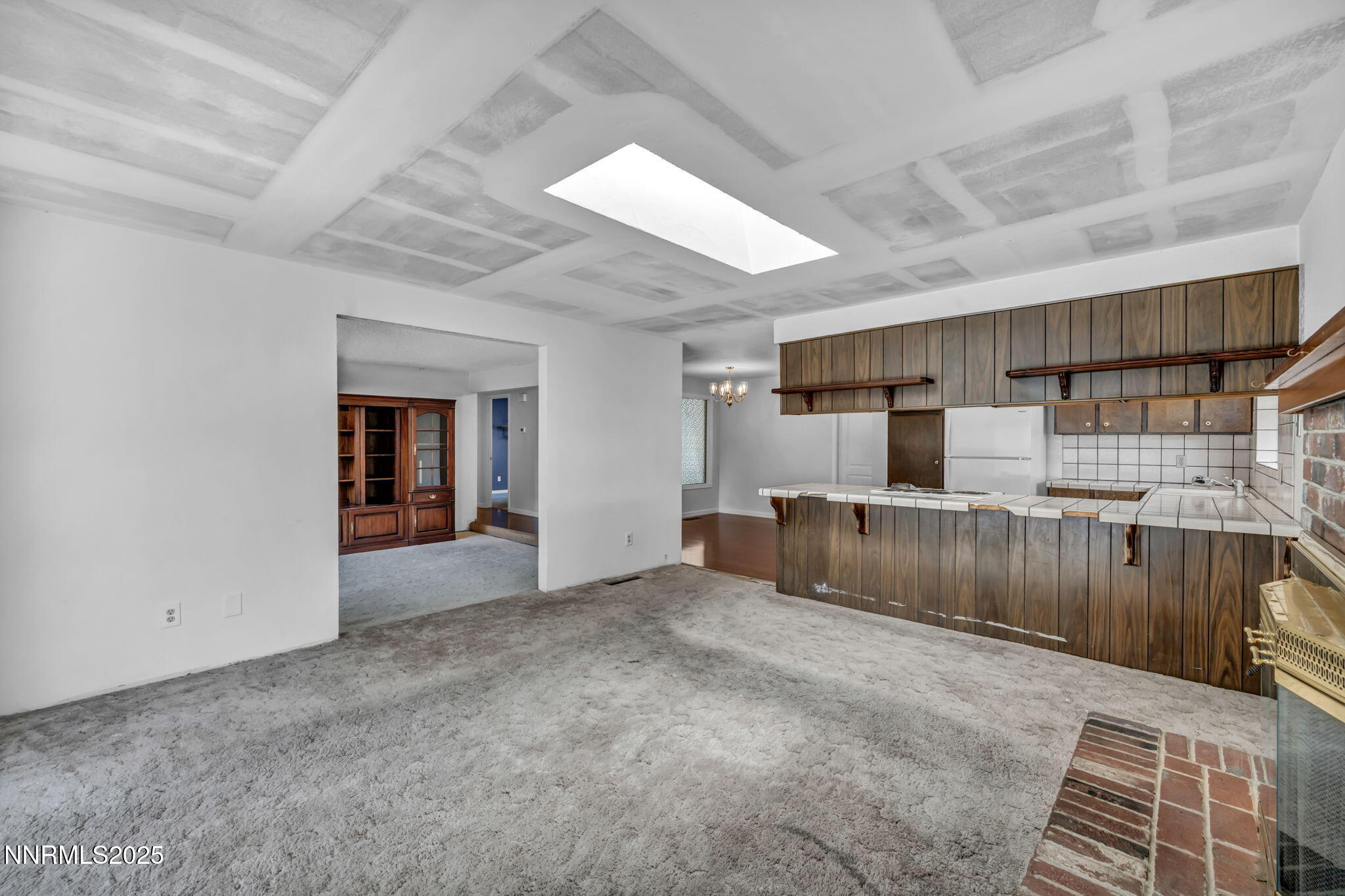 1129 Sonoma Street