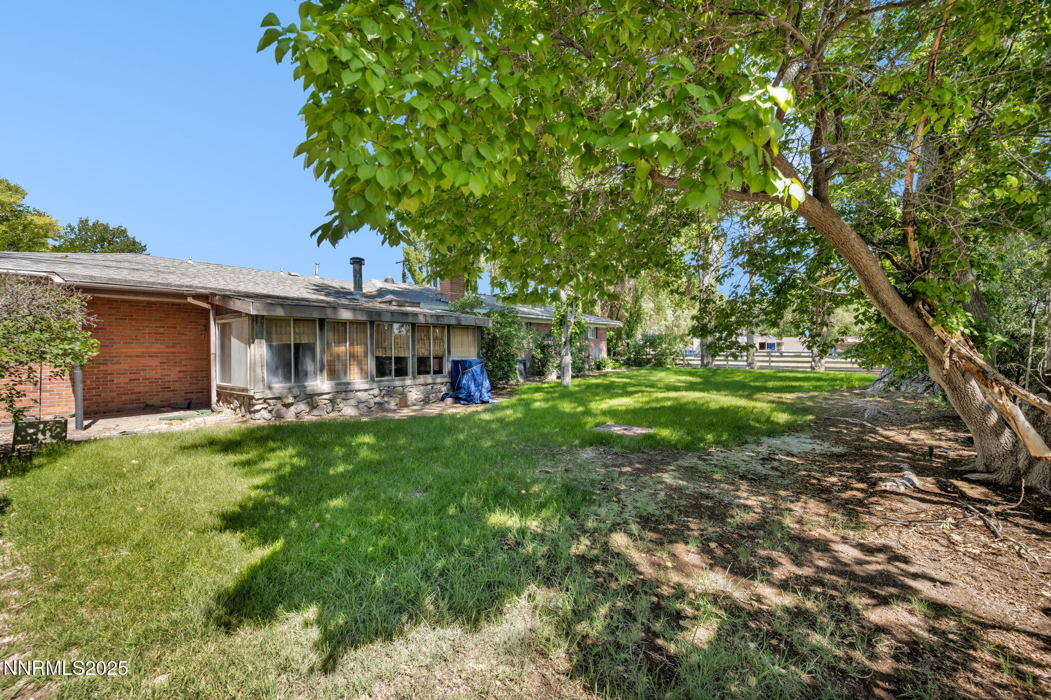 6 Green Acres Lane