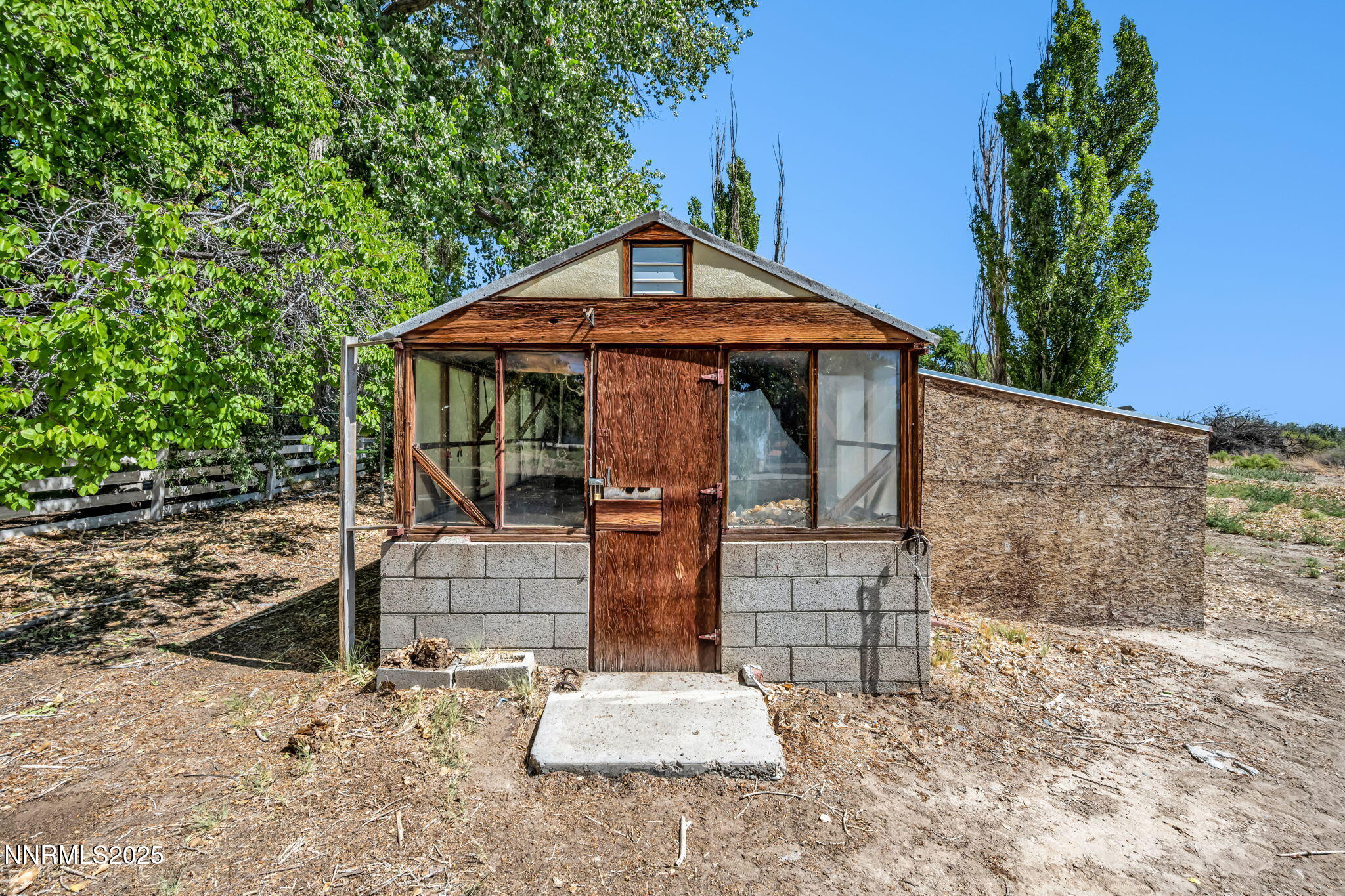 6 Green Acres Lane