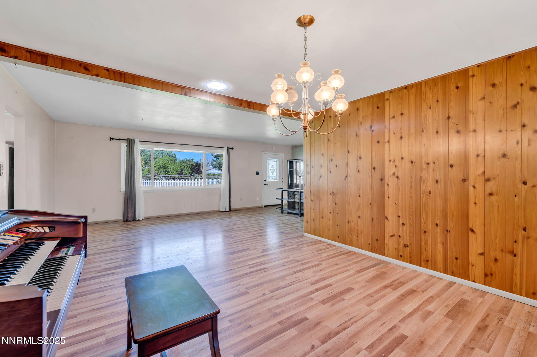 6 Green Acres Lane
