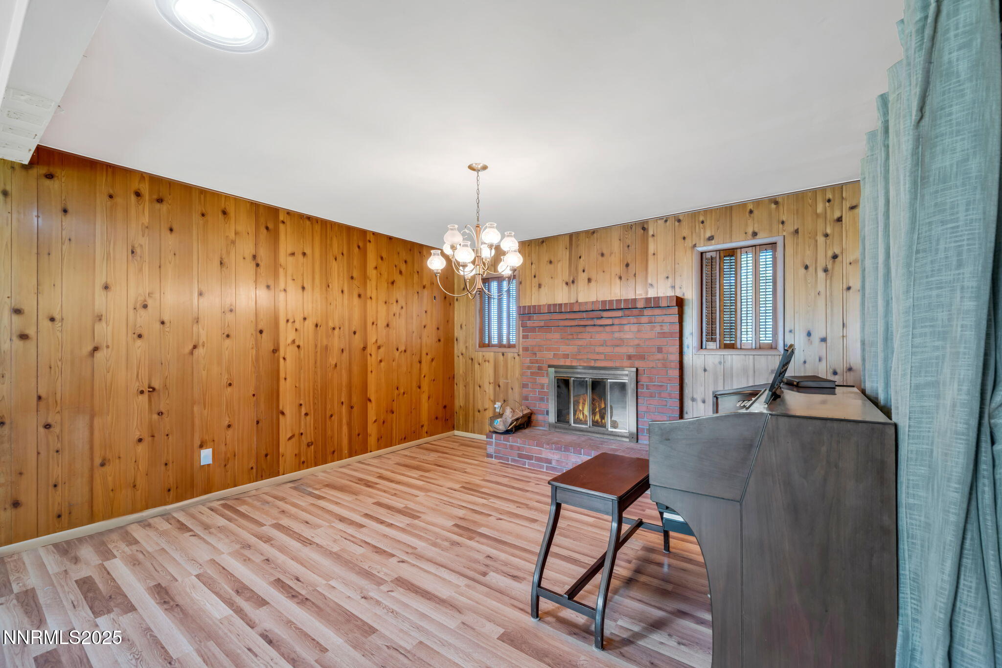 6 Green Acres Lane
