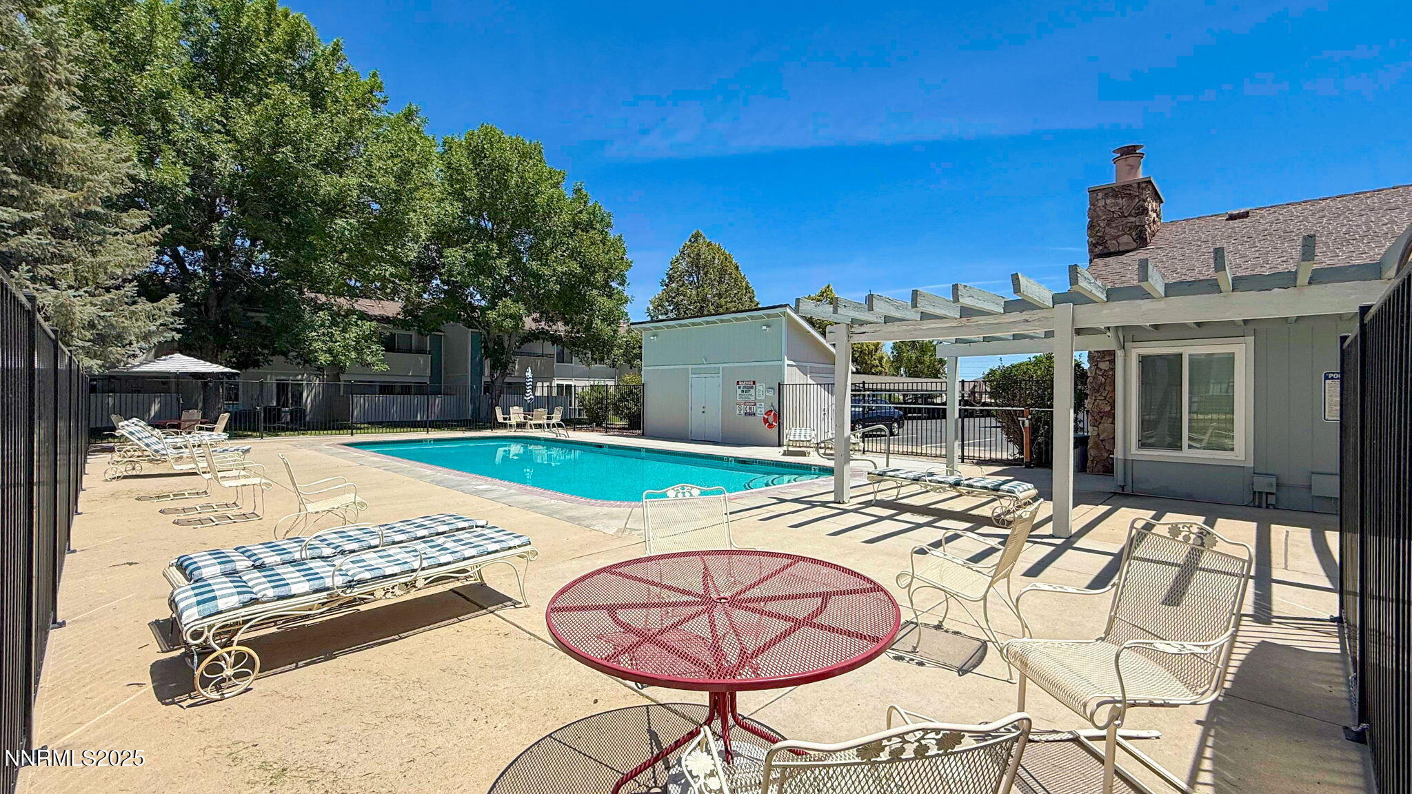 400 S Saliman Road, E37