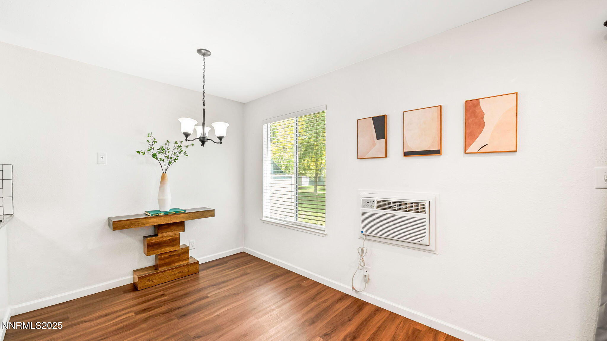 400 S Saliman Road, E37