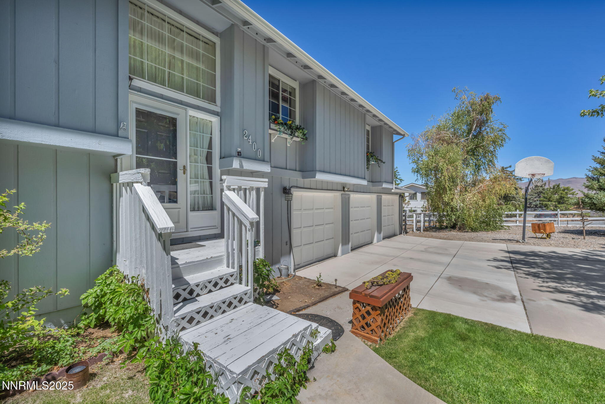 2400 S Lompa Lane