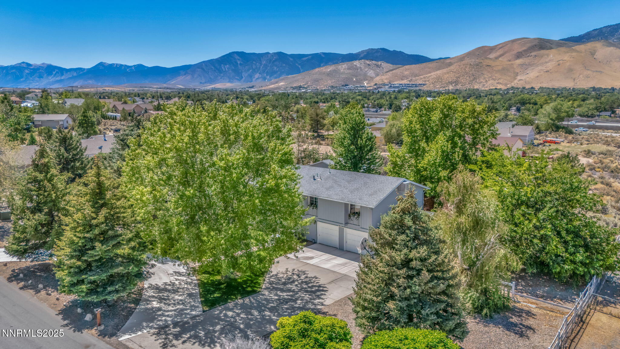 2400 S Lompa Lane