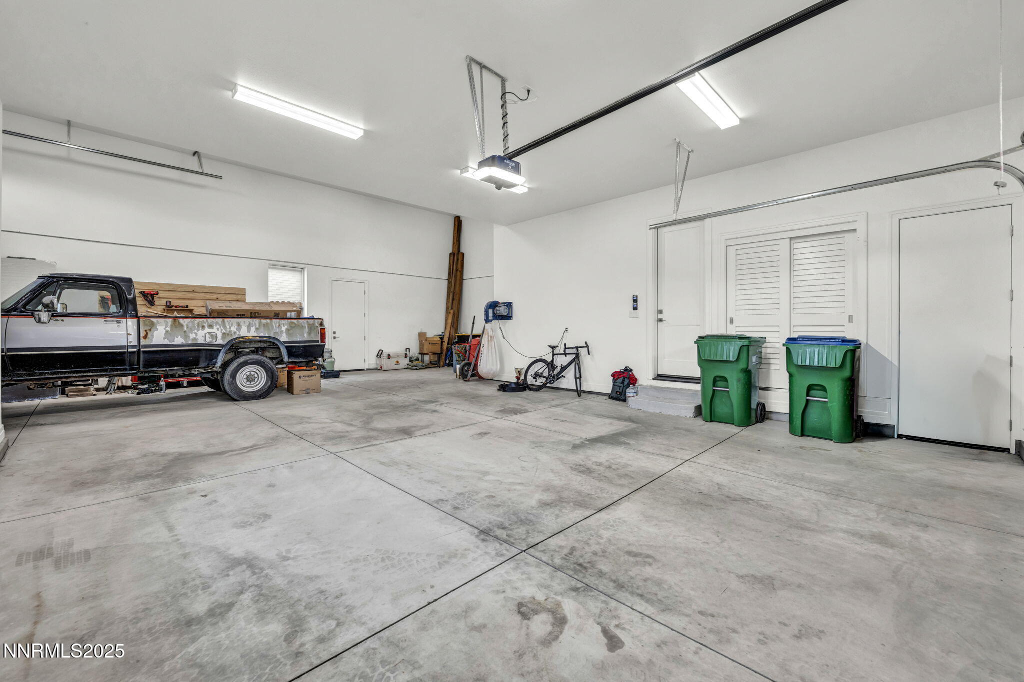 3270 Red Leaf Court