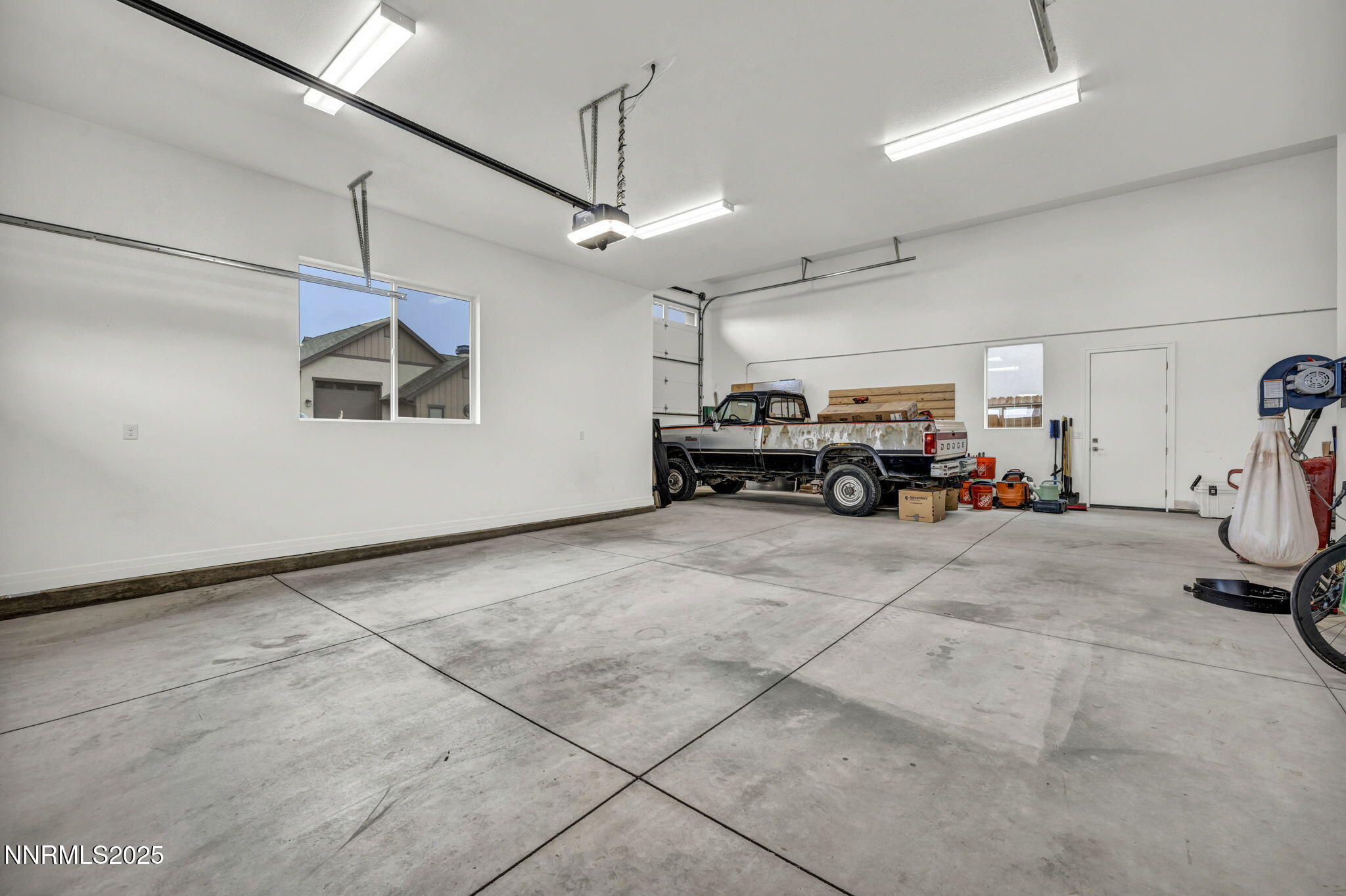 3270 Red Leaf Court