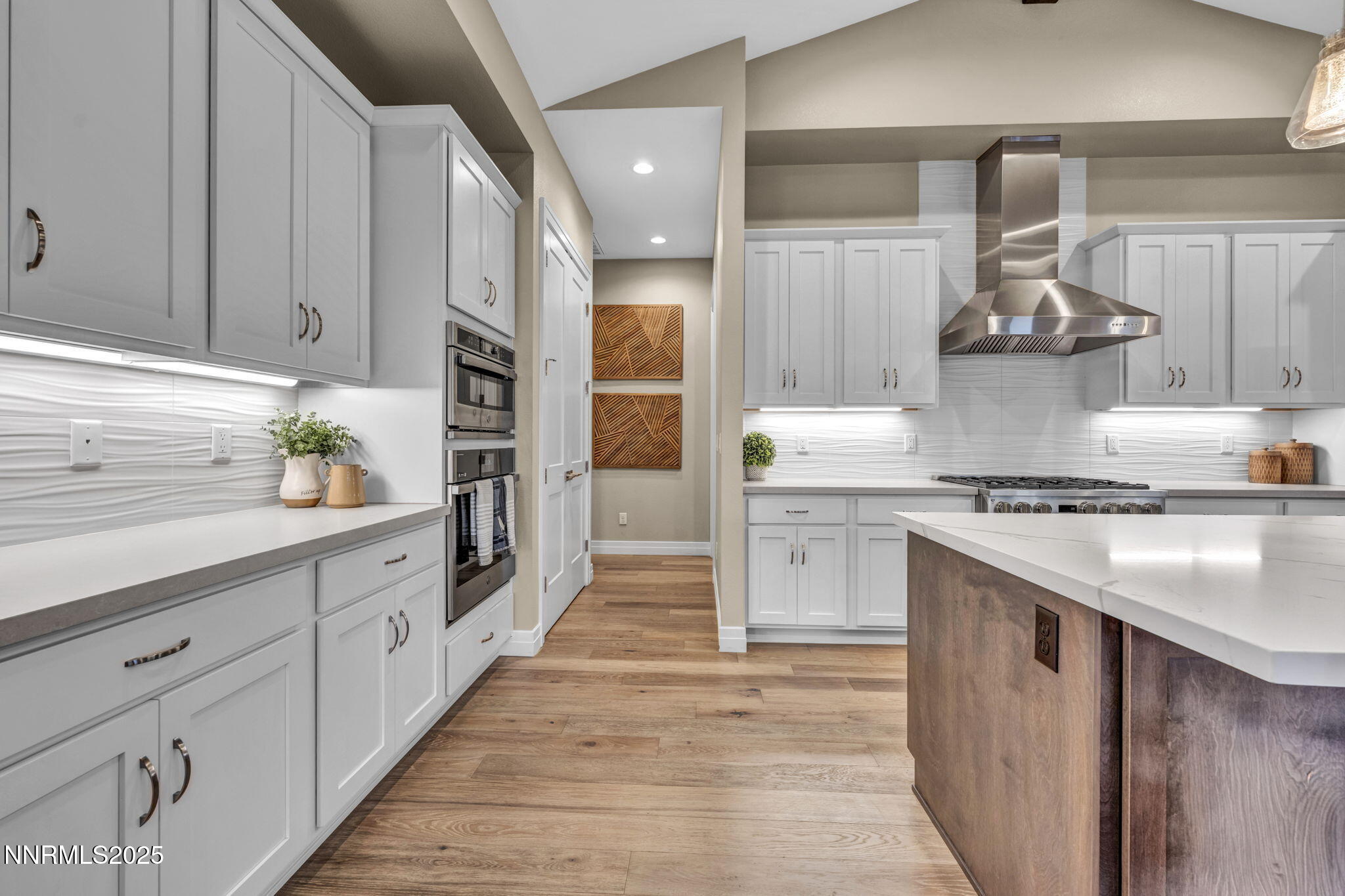 3270 Red Leaf Court