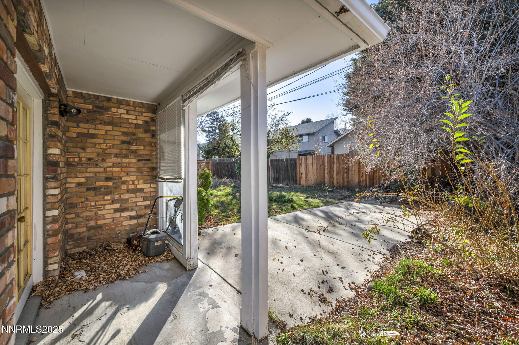 1832 Pyrenees Street