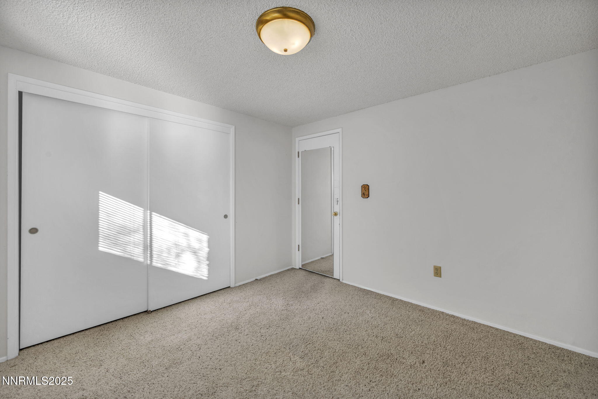 1832 Pyrenees Street