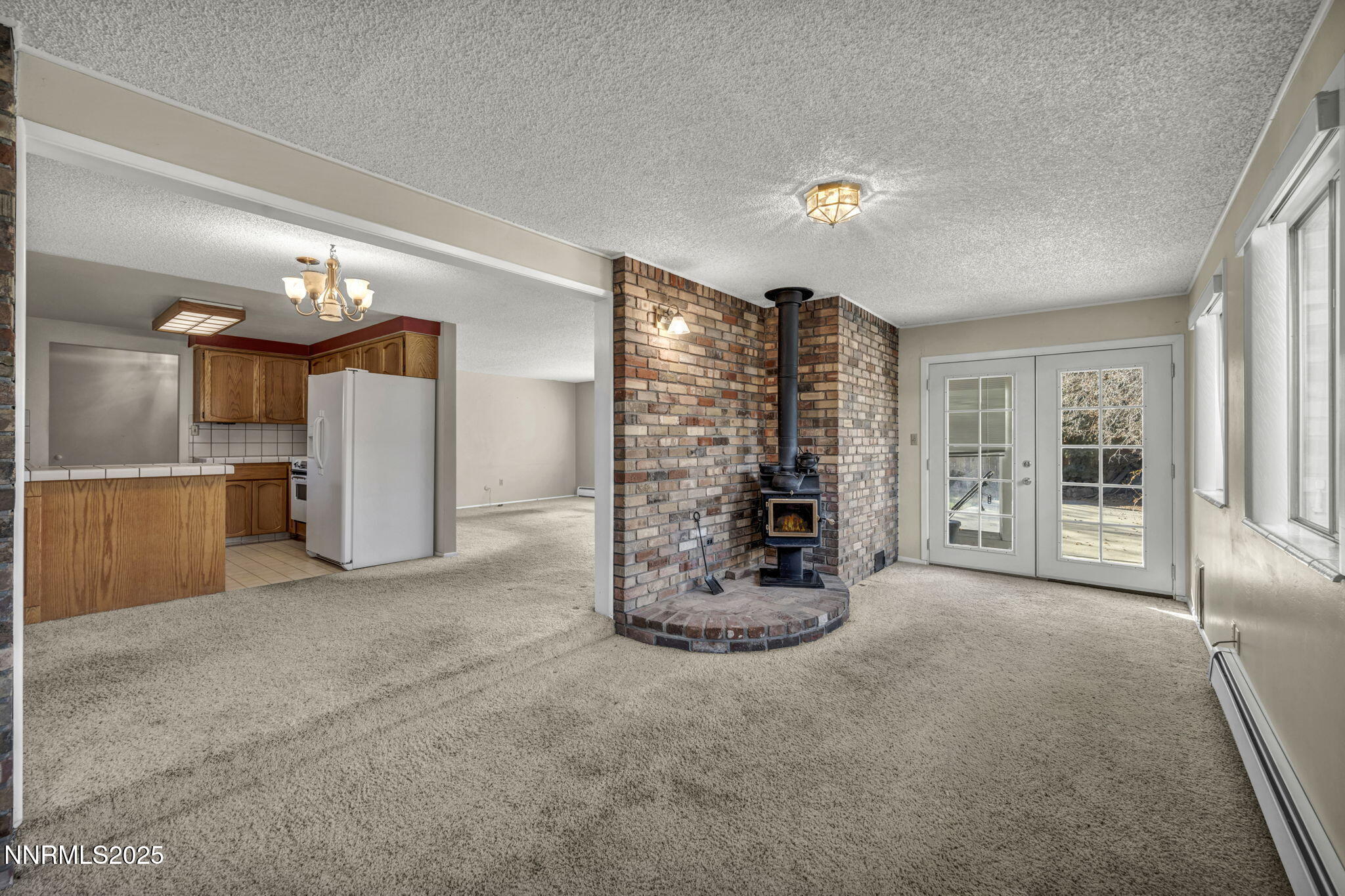 1832 Pyrenees Street