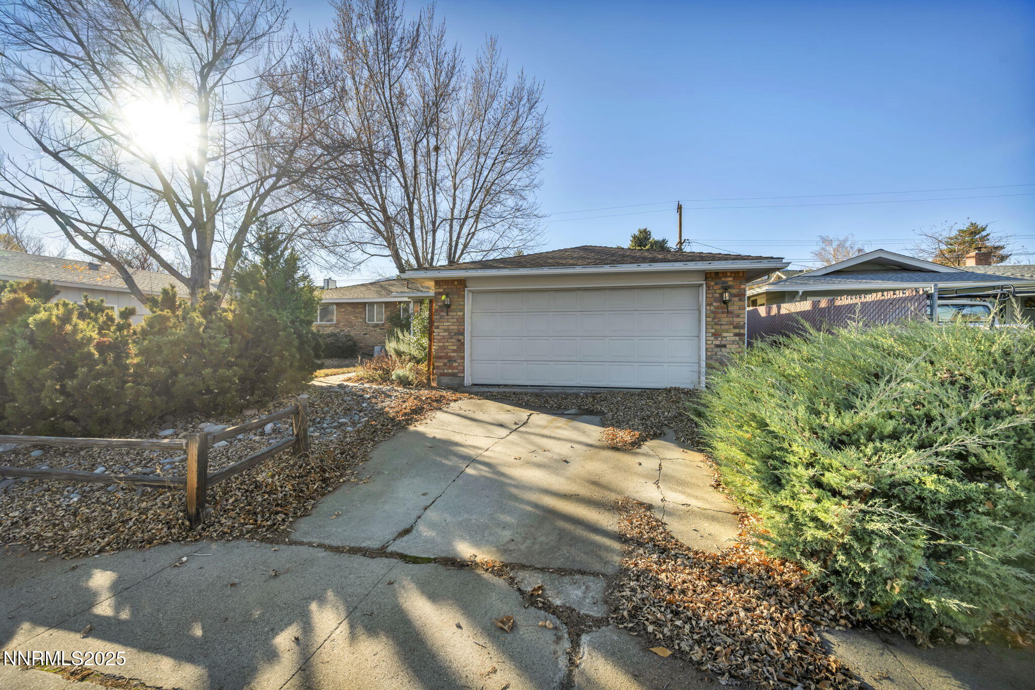 1832 Pyrenees Street