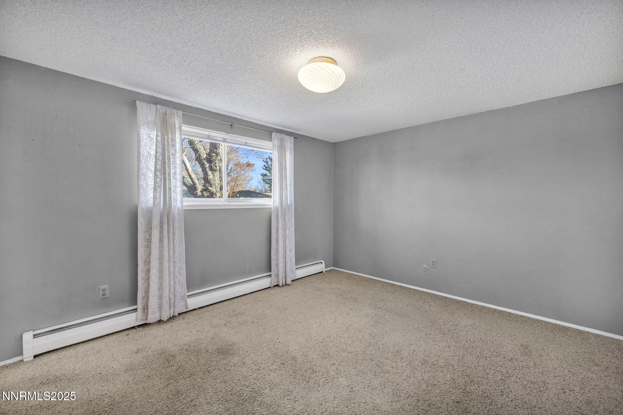 1832 Pyrenees Street