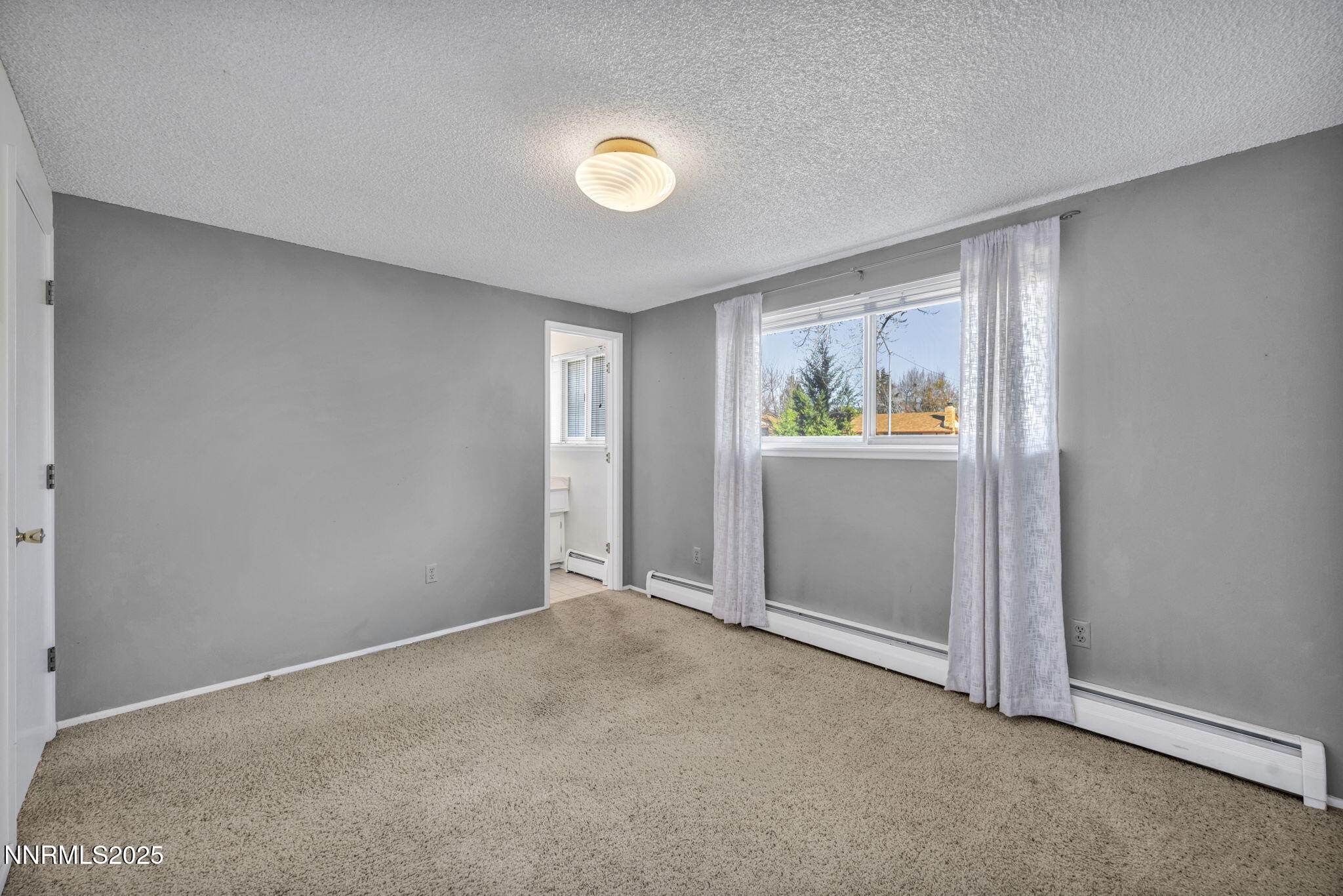 1832 Pyrenees Street