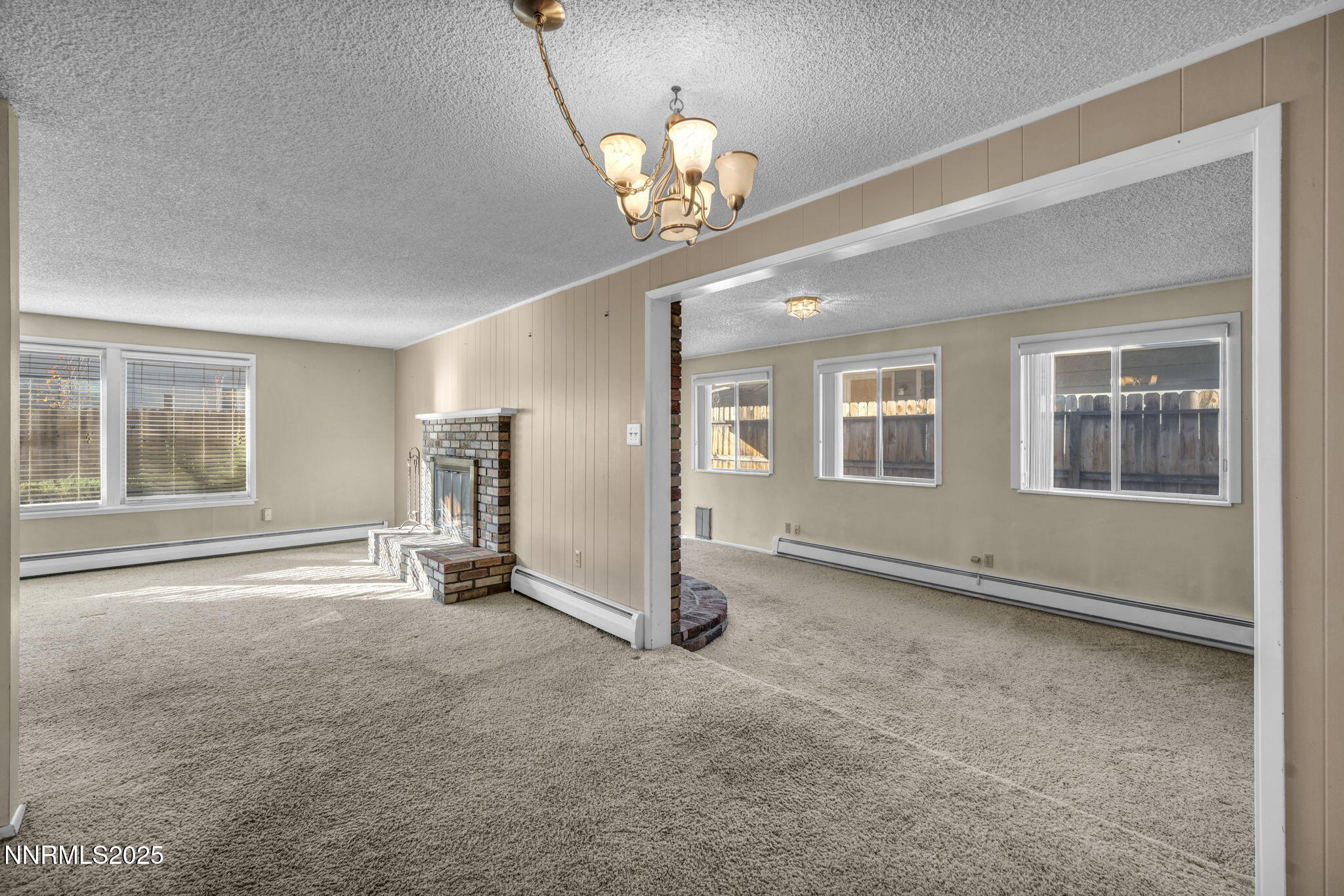 1832 Pyrenees Street