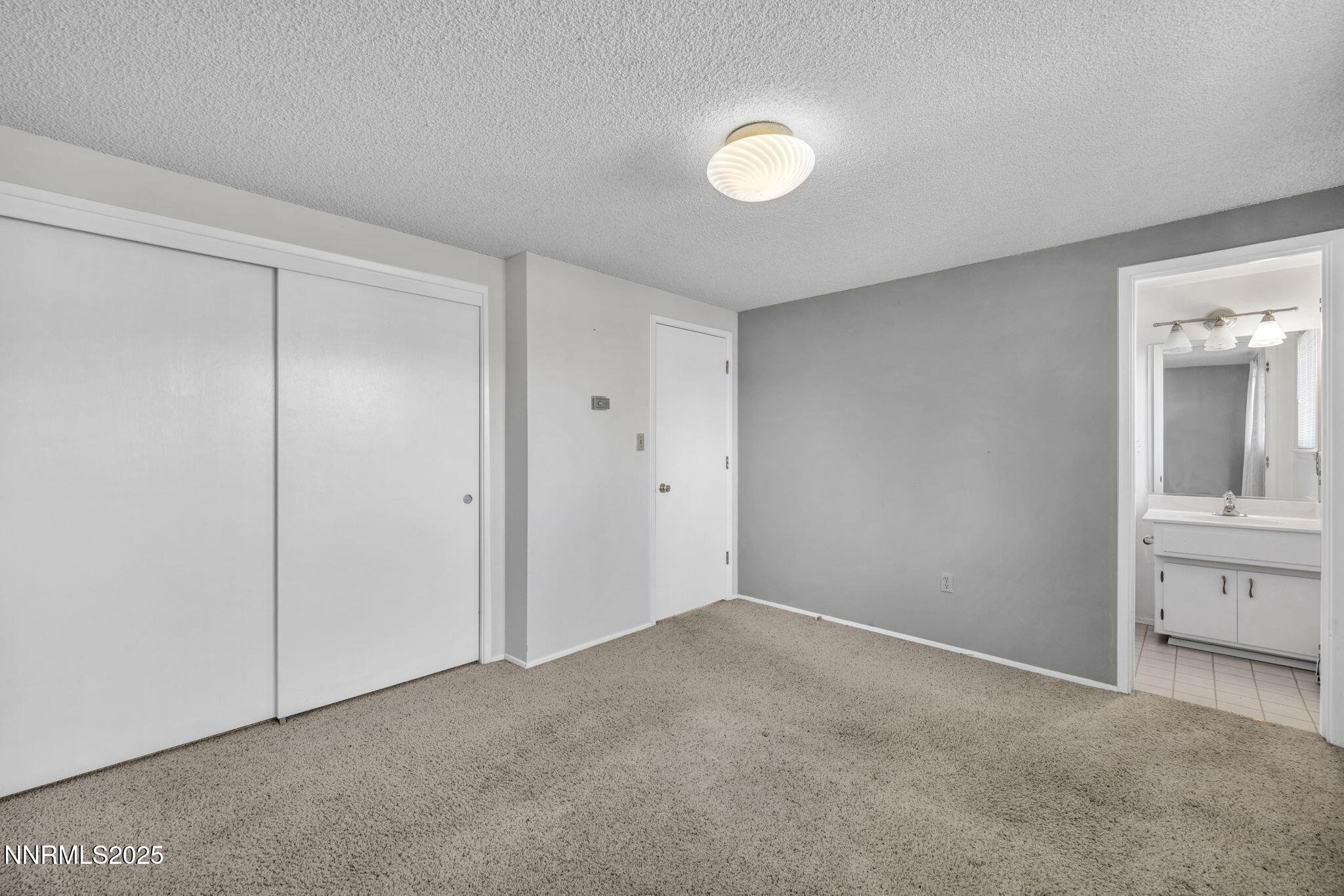 1832 Pyrenees Street