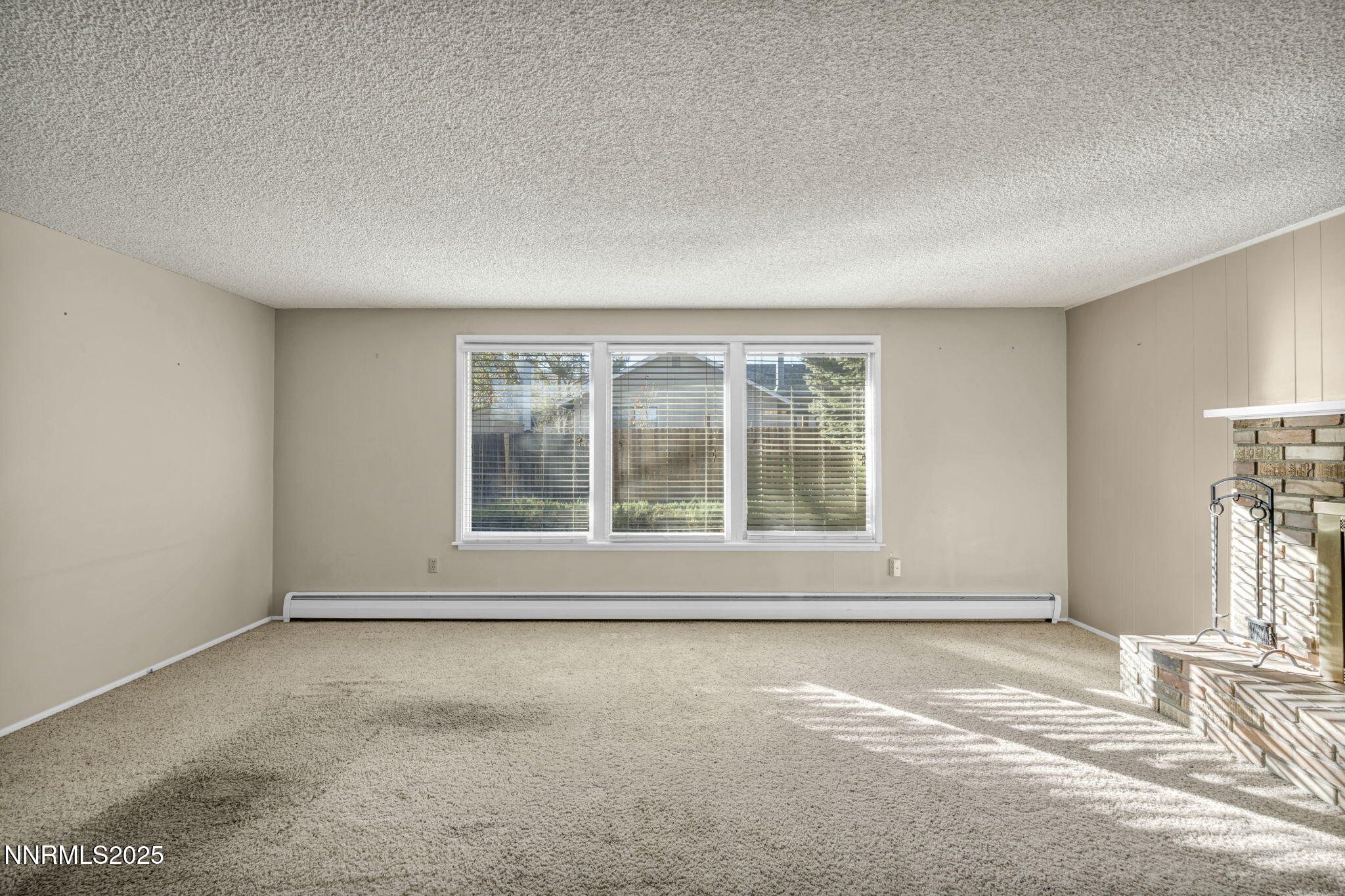 1832 Pyrenees Street