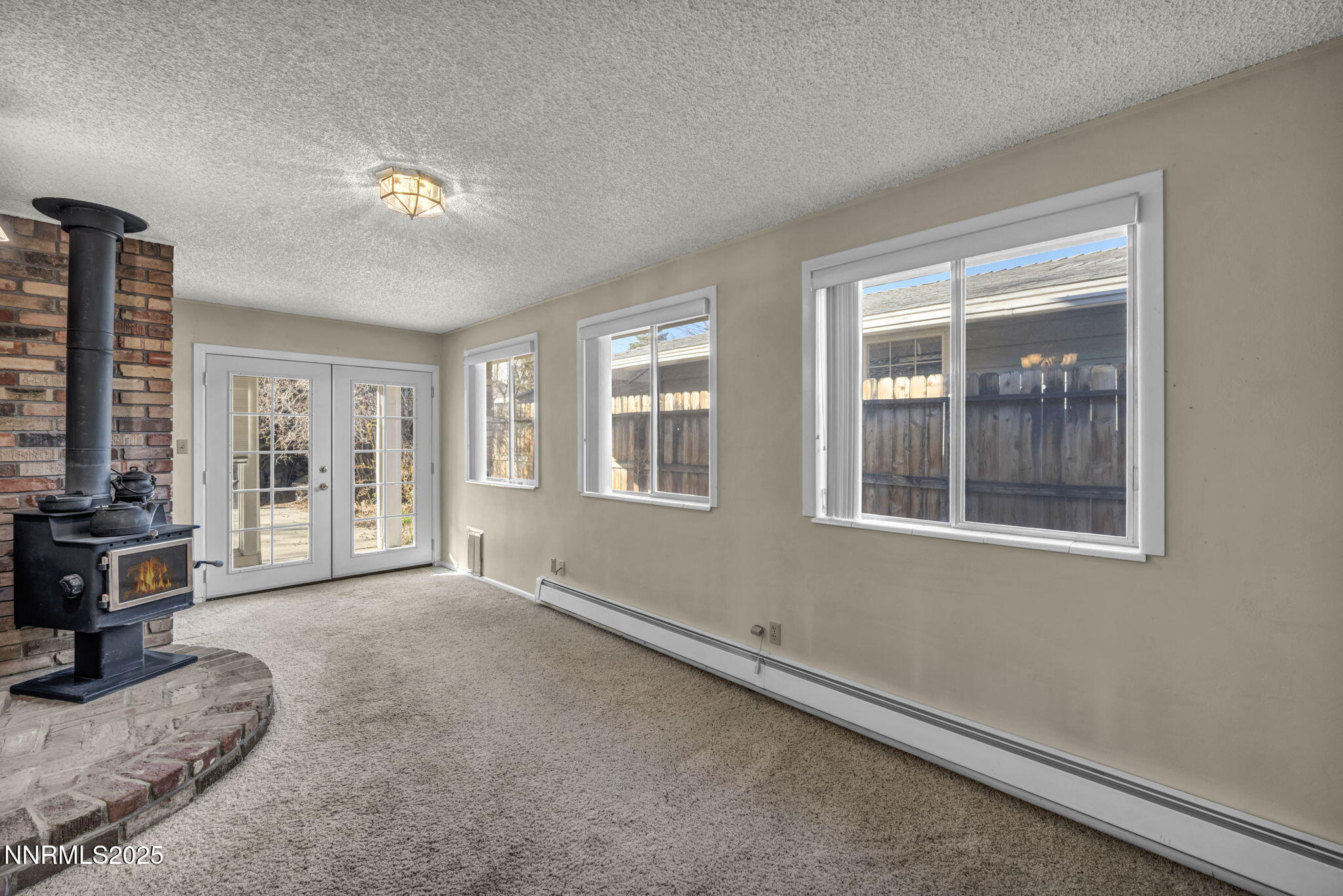 1832 Pyrenees Street